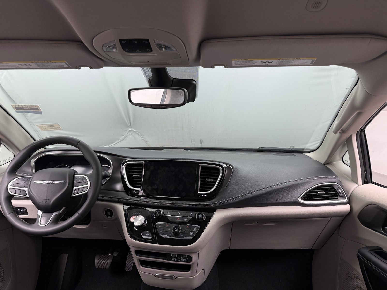 Thumbnail: 2024 Chrysler Pacifica - 2
