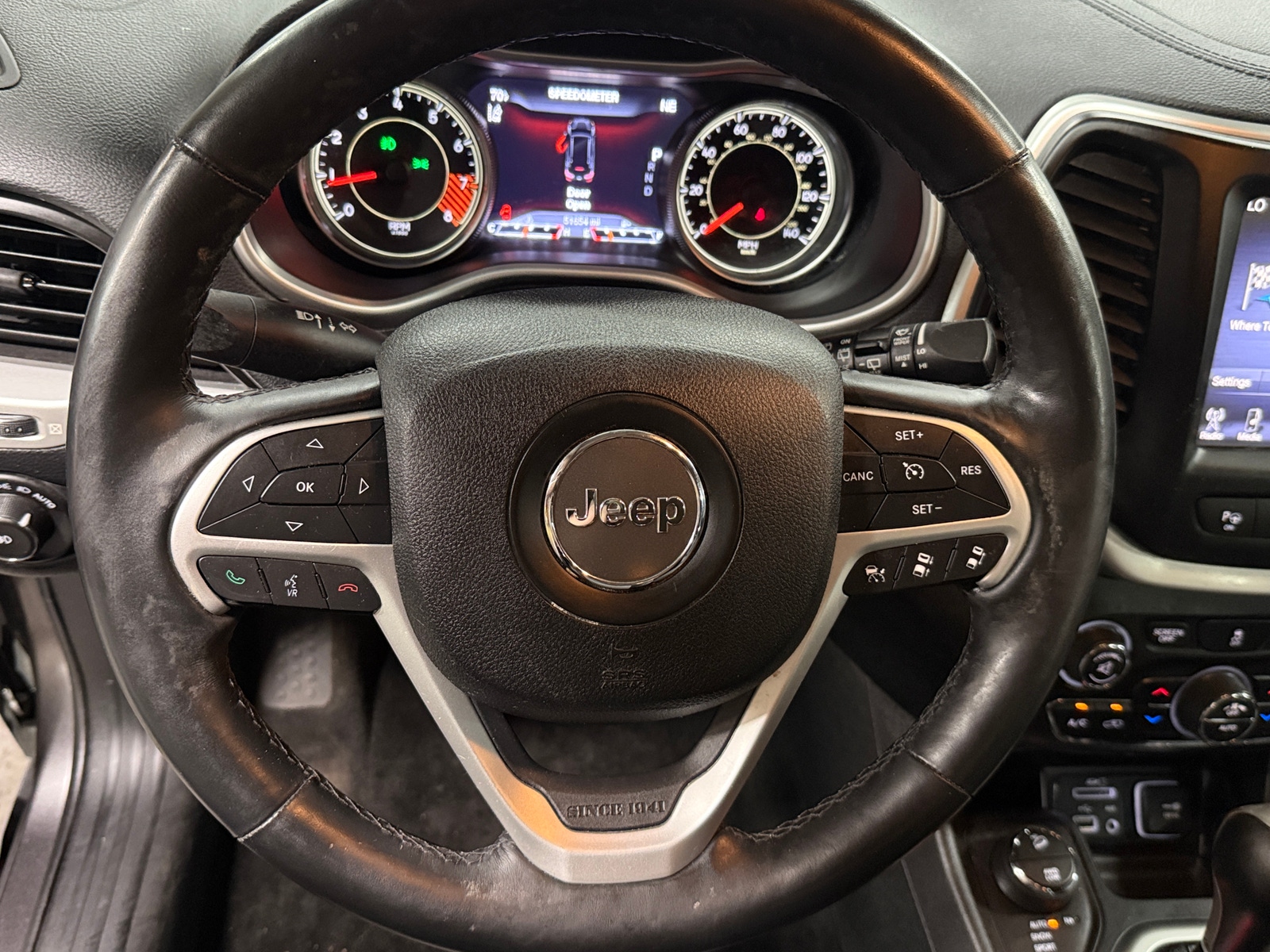 Thumbnail: 2014 Jeep Cherokee - 4