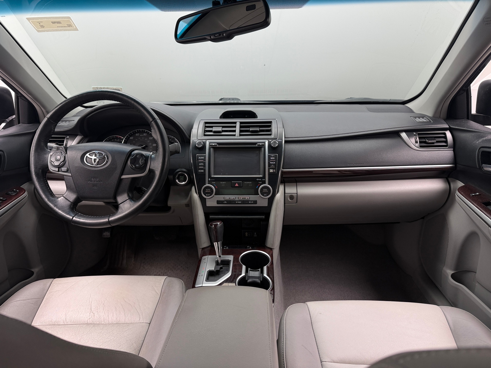 Thumbnail: 2014 Toyota Camry - 3