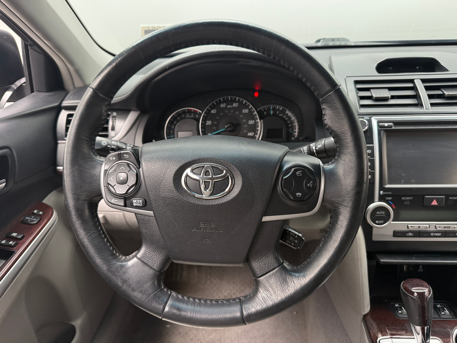 Thumbnail: 2014 Toyota Camry - 5
