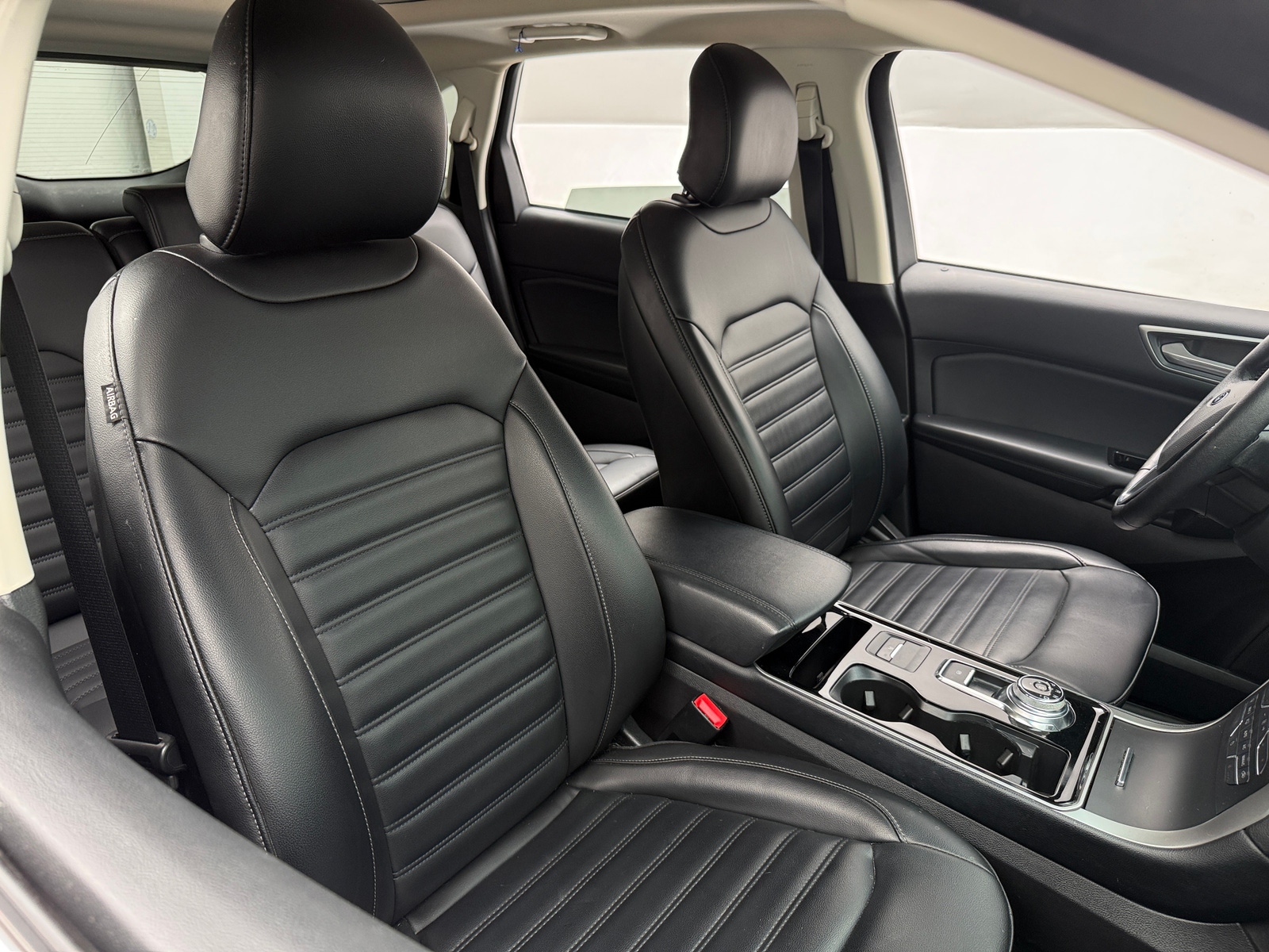 Thumbnail: 2019 Ford Edge - 2