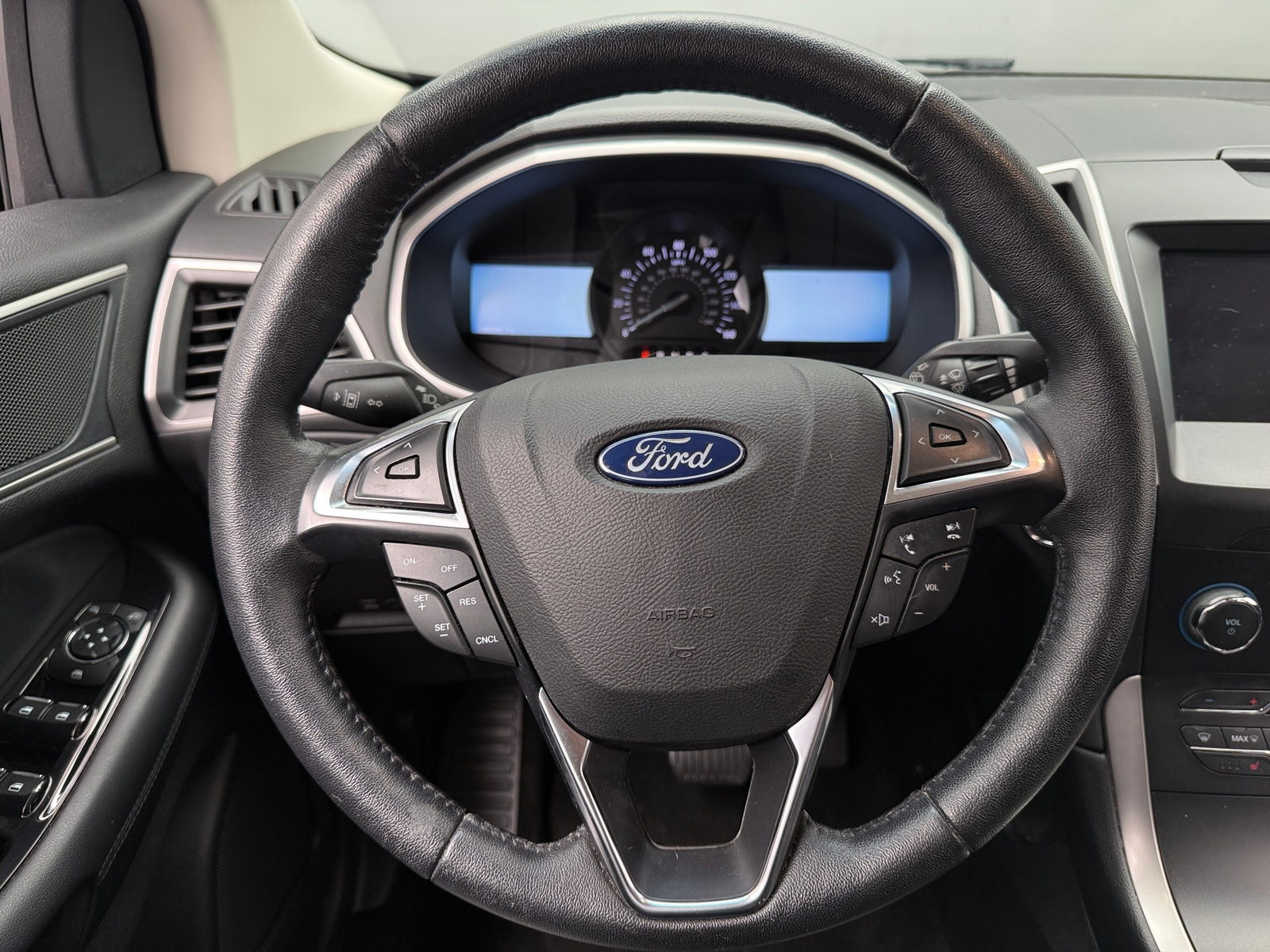 Thumbnail: 2019 Ford Edge - 5