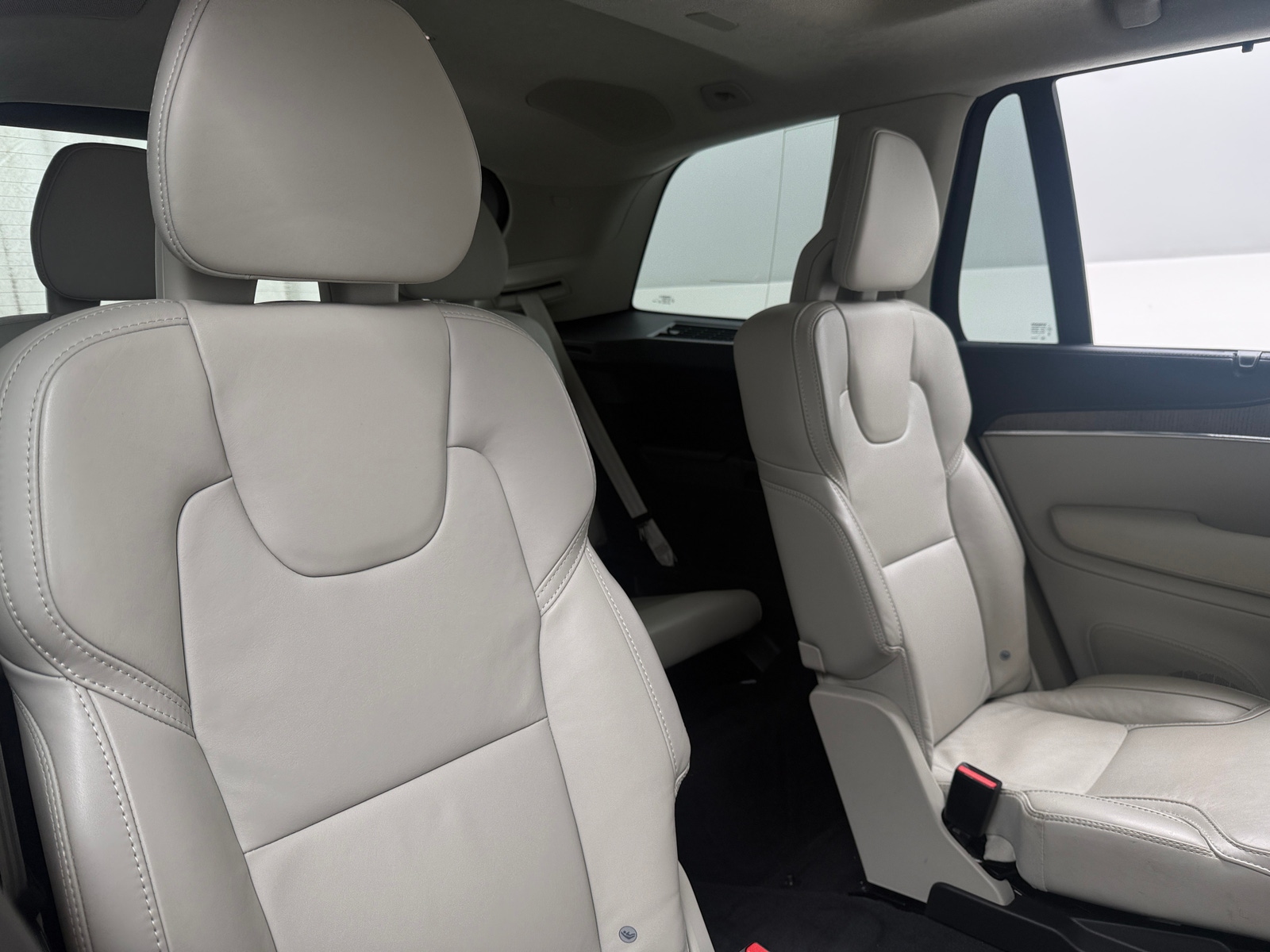 Thumbnail: 2022 Volvo XC90 - 5