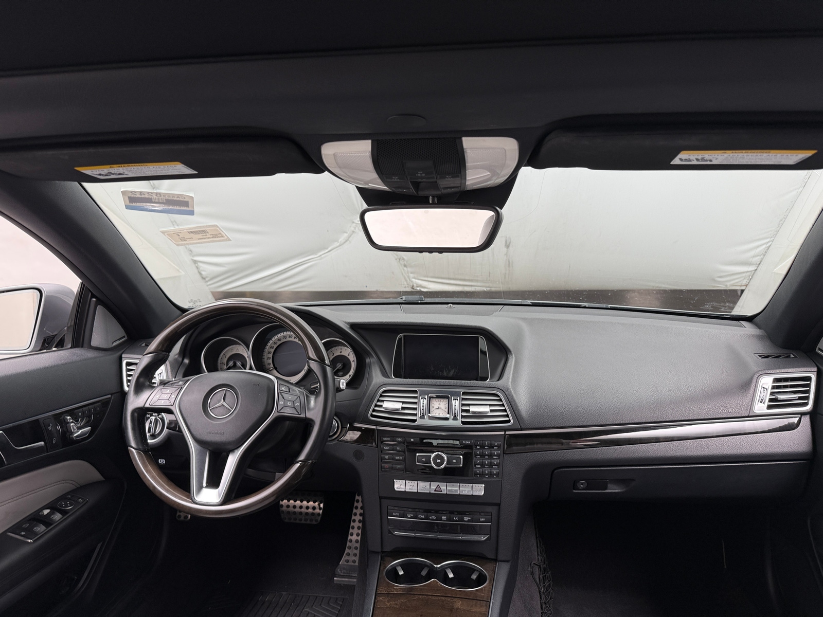 Thumbnail: 2014 Mercedes-Benz E-Class - 2