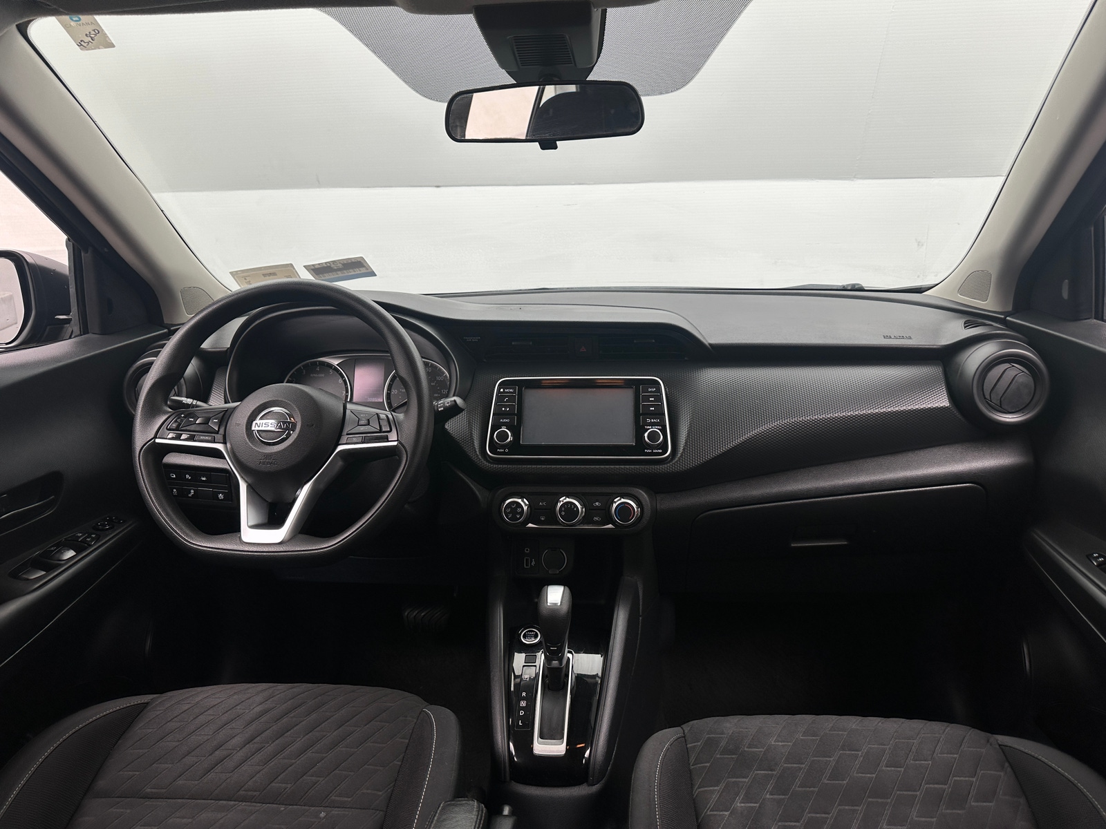 Thumbnail: 2021 Nissan Kicks - 3