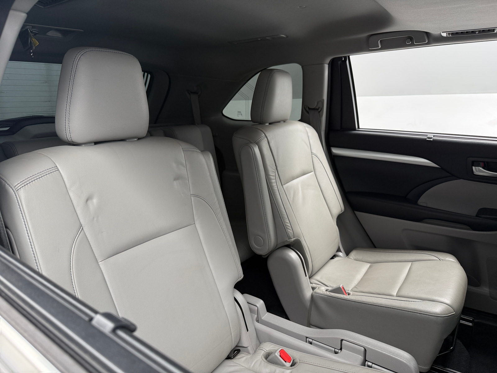 Thumbnail: 2018 Toyota Highlander - 5