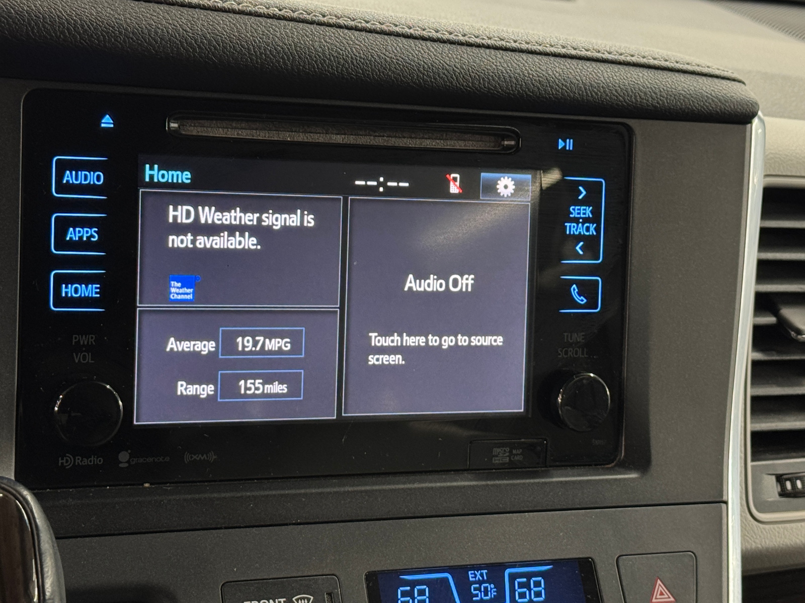 Thumbnail: 2017 Toyota Sienna - 3