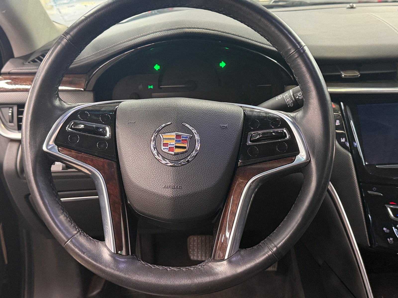 Thumbnail: 2013 Cadillac XTS - 4