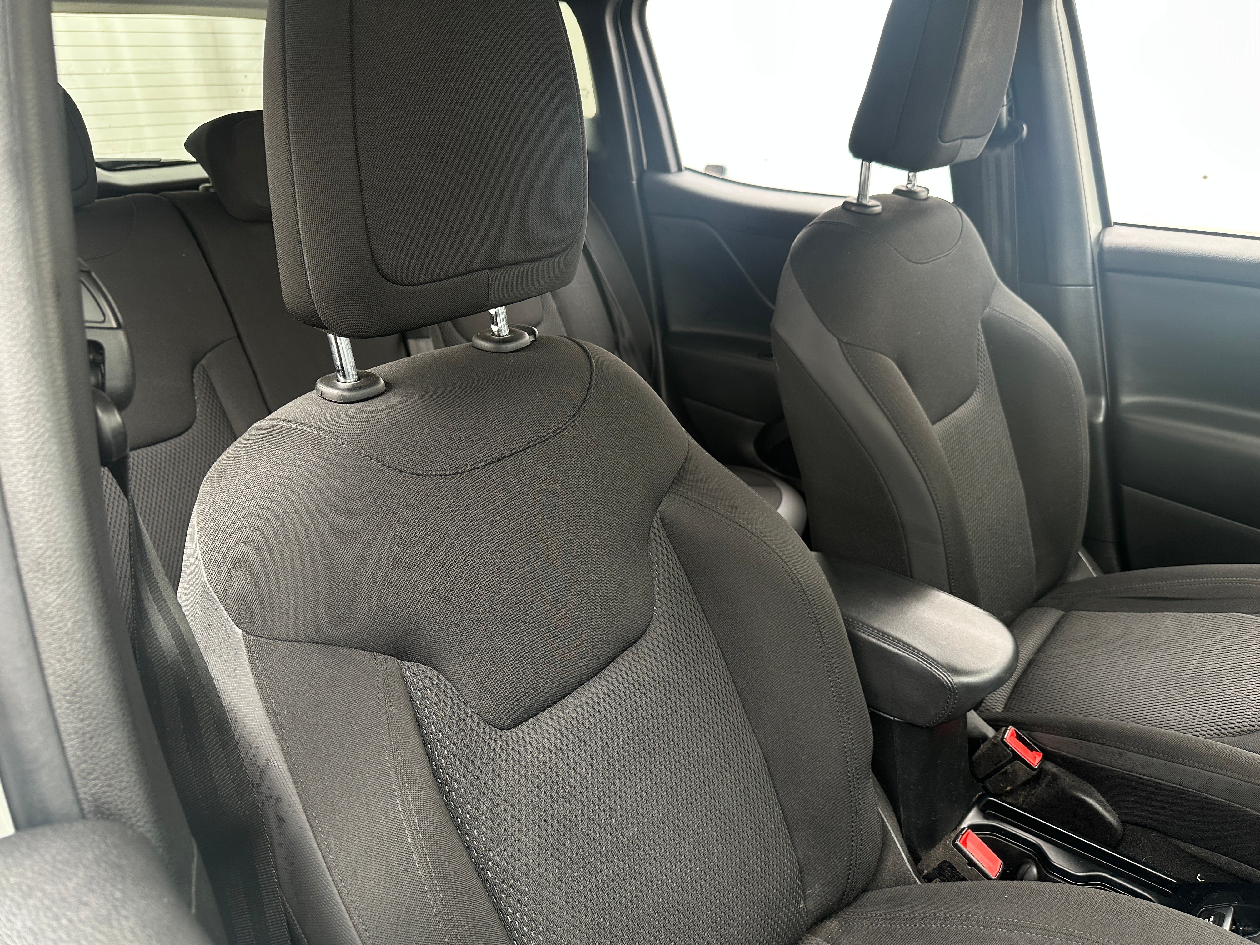 Used 2019 Jeep Renegade Altitude Package with VIN ZACNJABB6KPK65880 for sale in Auburn, WA