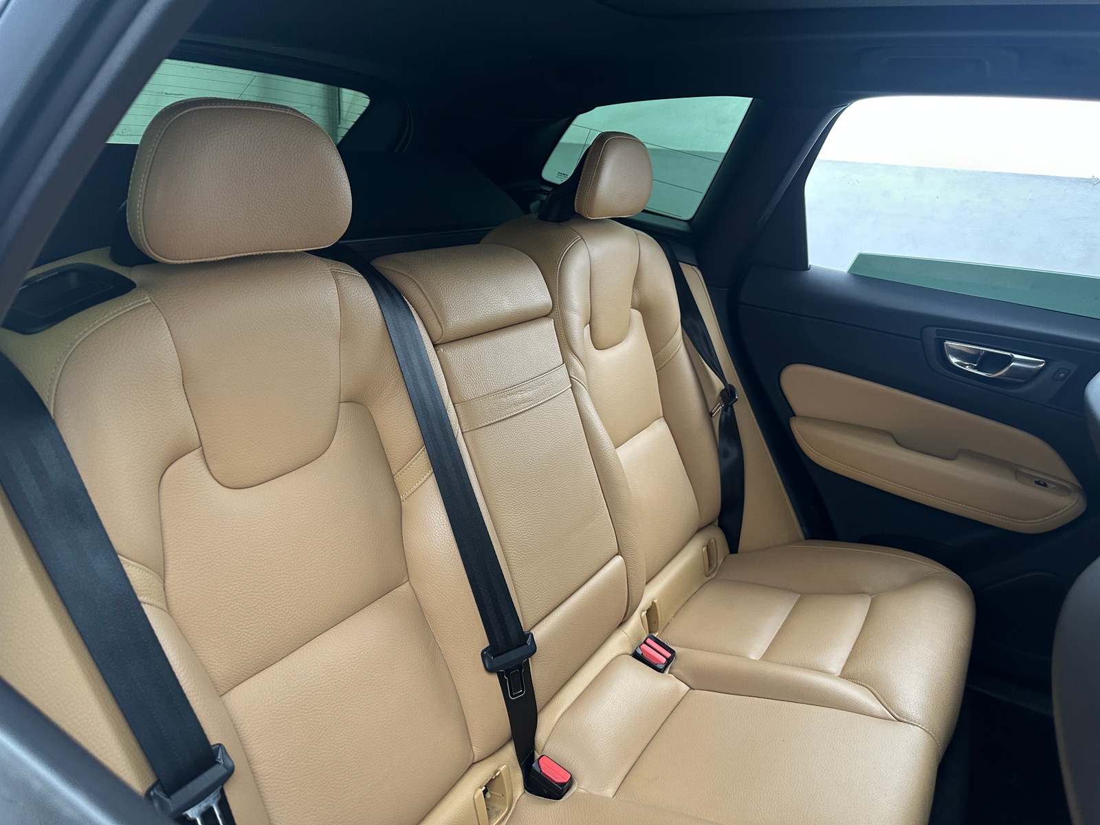 Thumbnail: 2019 Volvo XC60 - 5