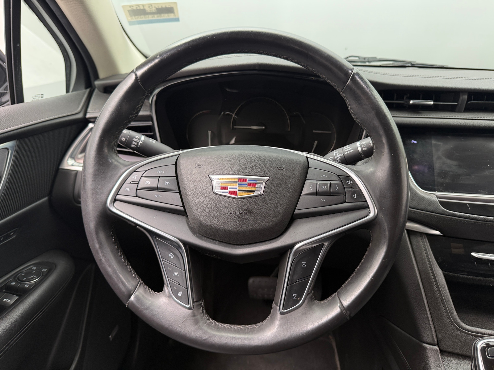 Thumbnail: 2018 Cadillac XT5 - 4