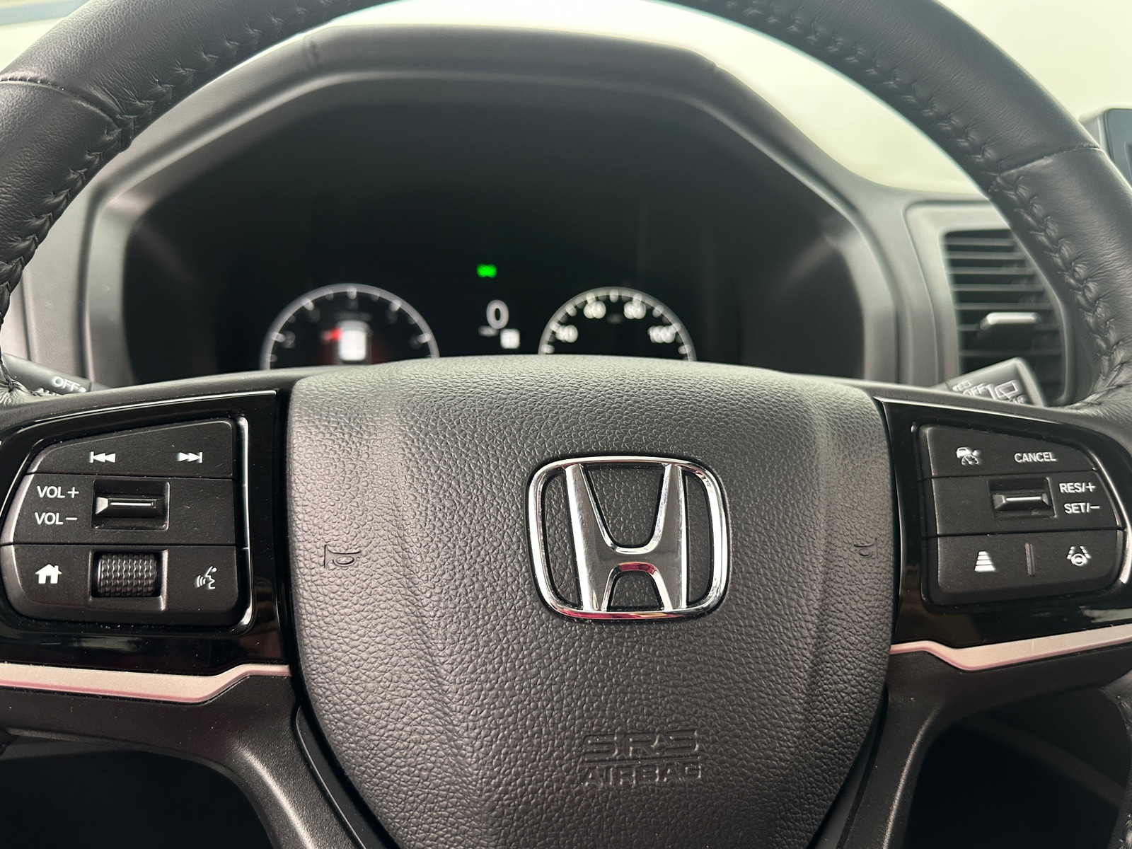 Thumbnail: 2025 Honda Odyssey - 4