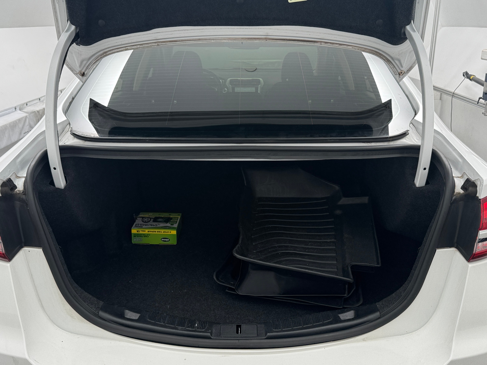 Thumbnail: 2020 Ford Fusion - 7