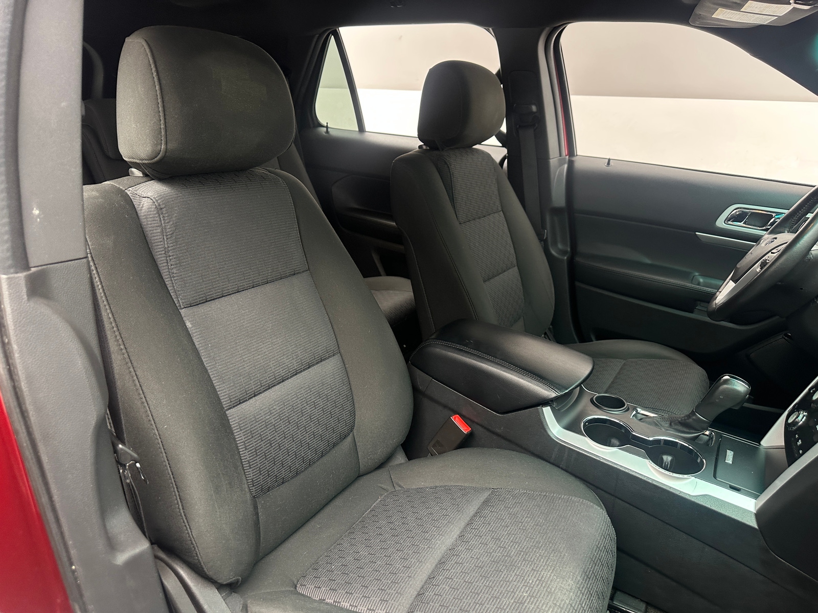 Thumbnail: 2014 Ford Explorer - 2