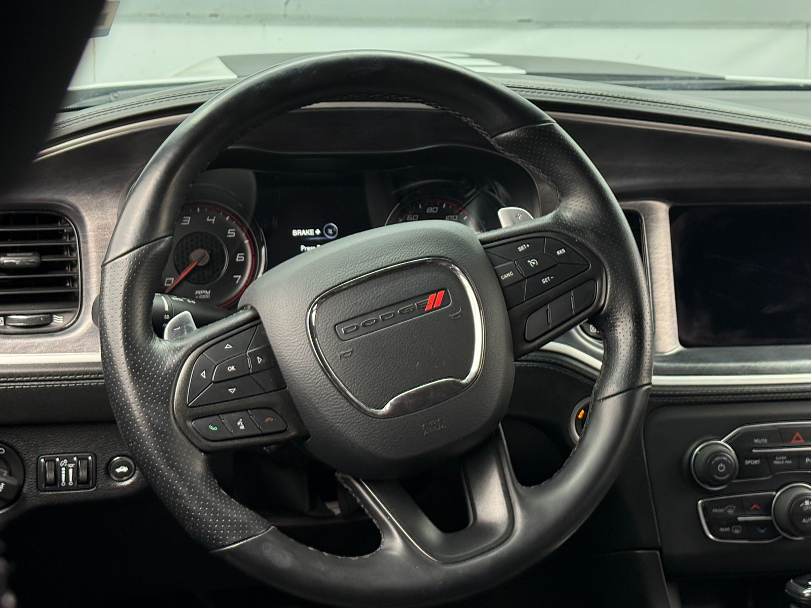 Thumbnail: 2020 Dodge Charger - 4