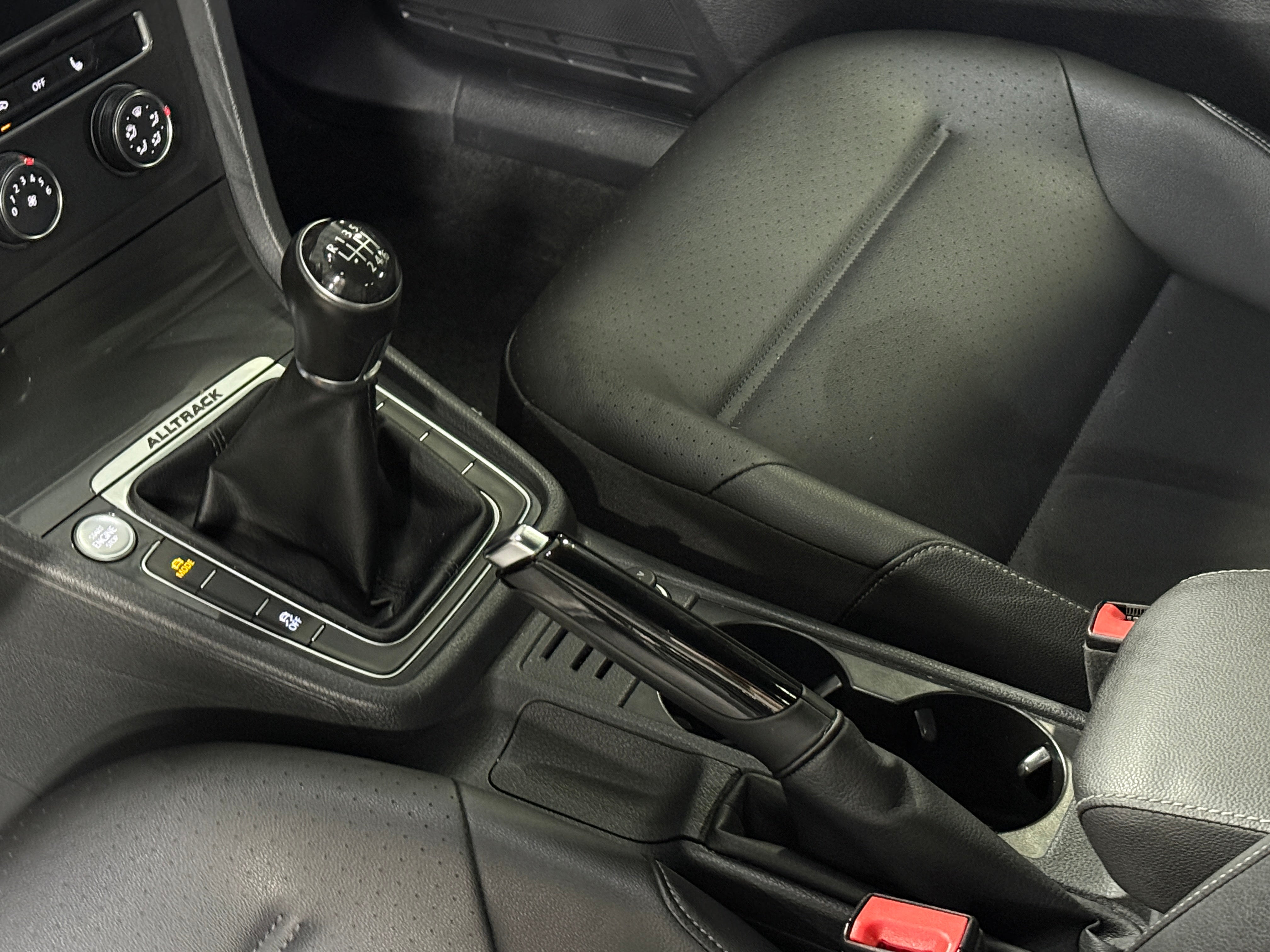 2018 Volkswagen Golf Alltrack Alltrack SE - Photo 7