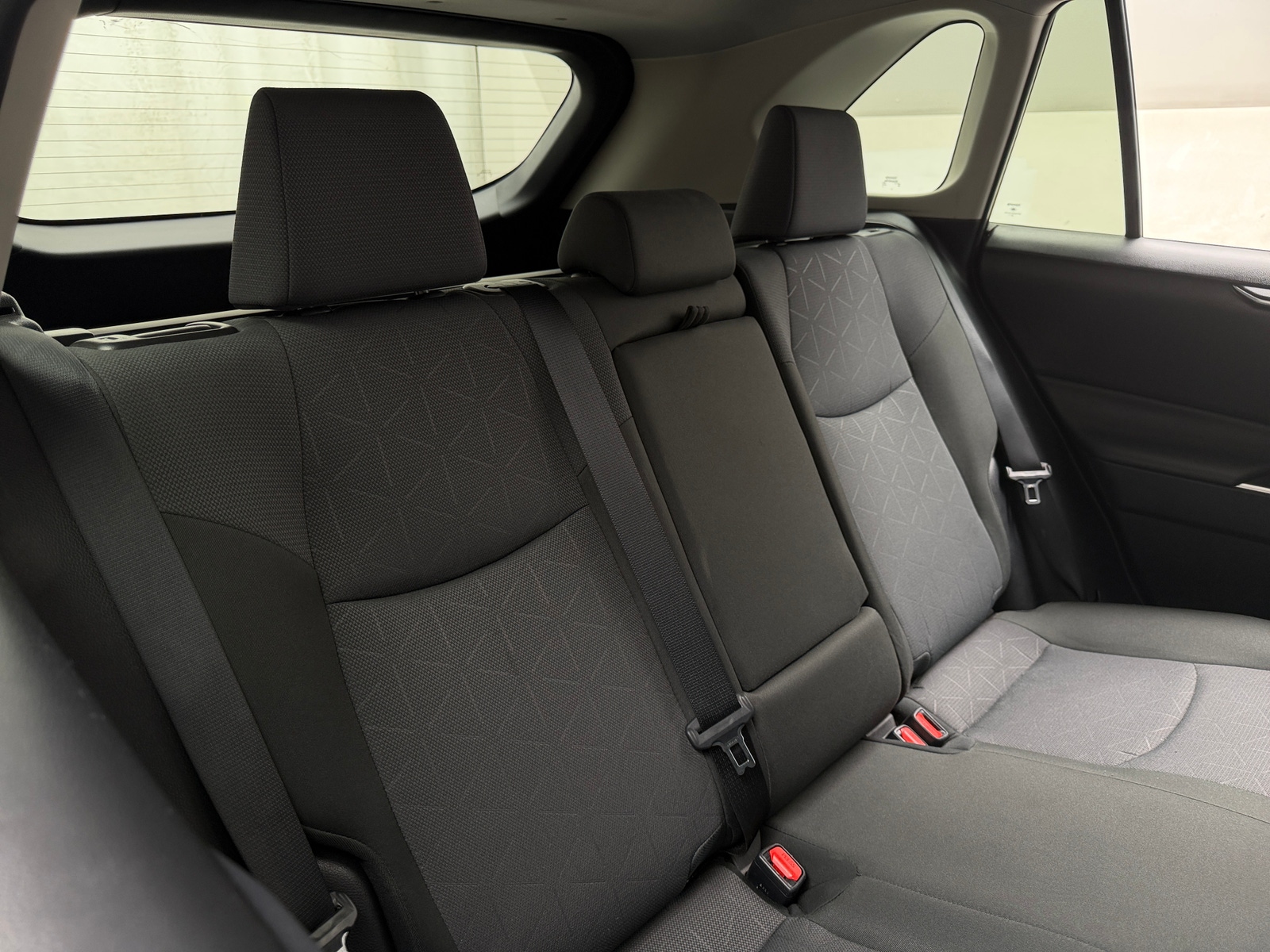 Thumbnail: 2025 Toyota RAV4 - 6