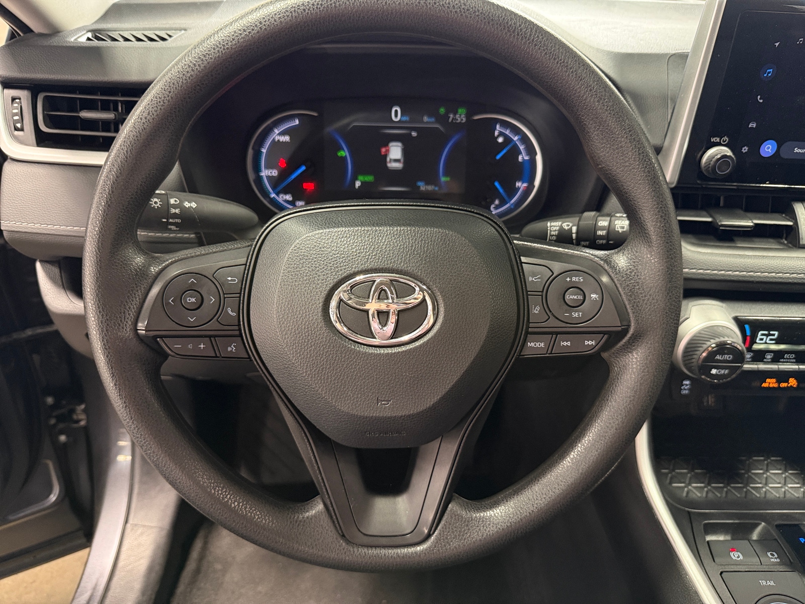 Thumbnail: 2025 Toyota RAV4 - 5