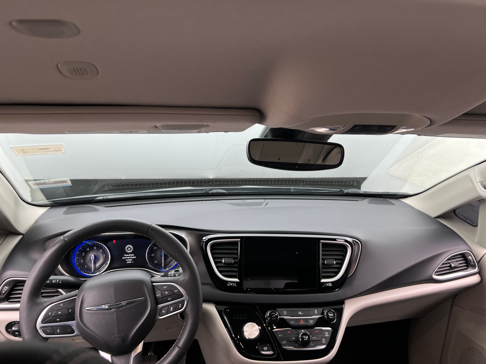 Thumbnail: 2022 Chrysler Pacifica - 2