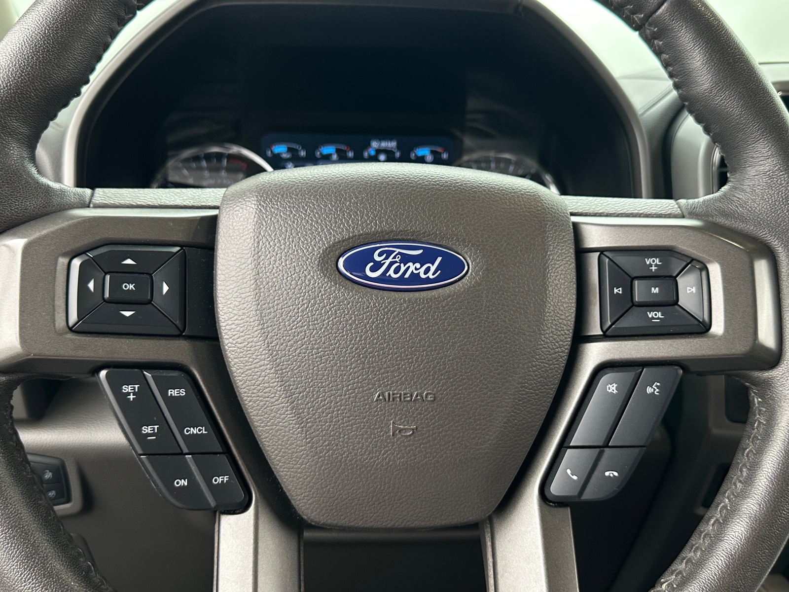 Thumbnail: 2020 Ford Expedition MAX - 4