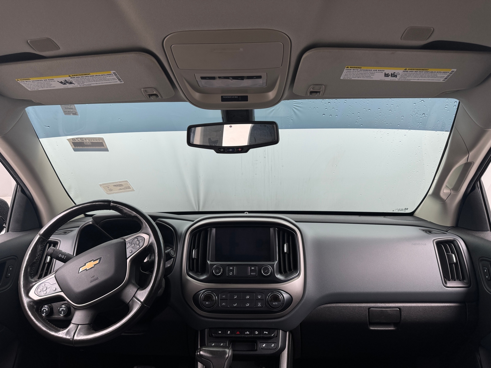 Thumbnail: 2019 Chevrolet Colorado - 3