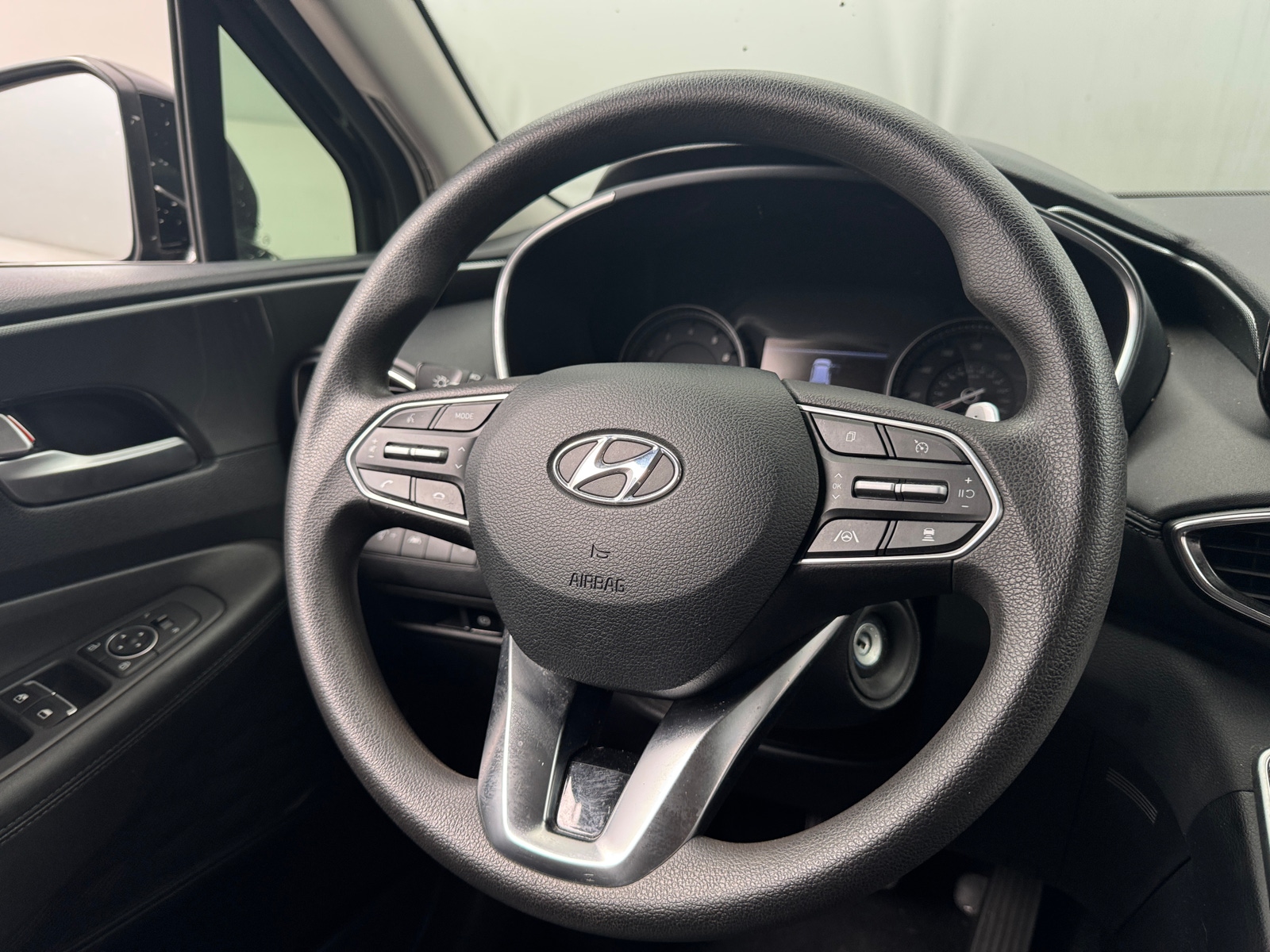 Thumbnail: 2023 Hyundai Santa Fe - 5