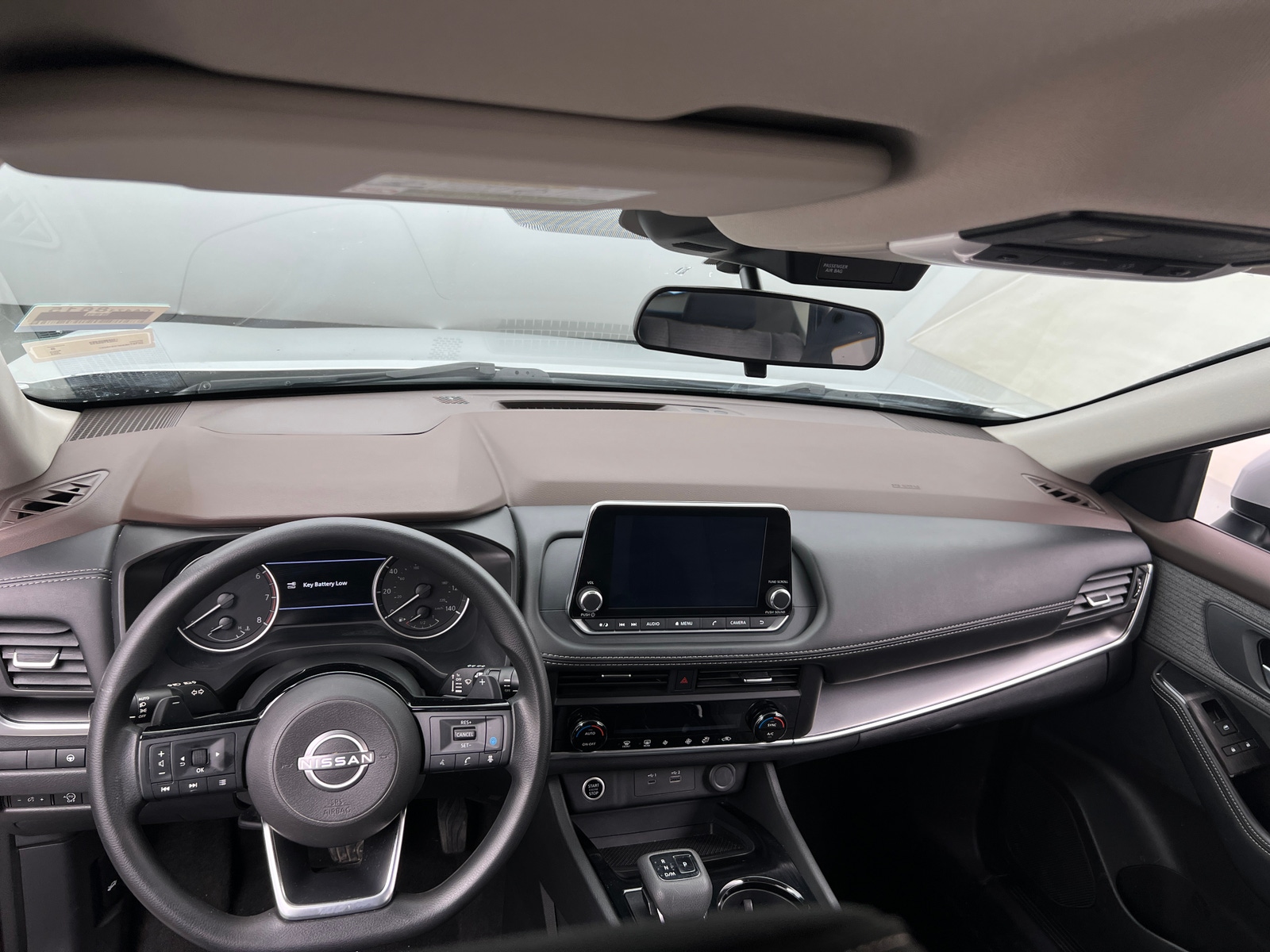 Thumbnail: 2023 Nissan Rogue - 3