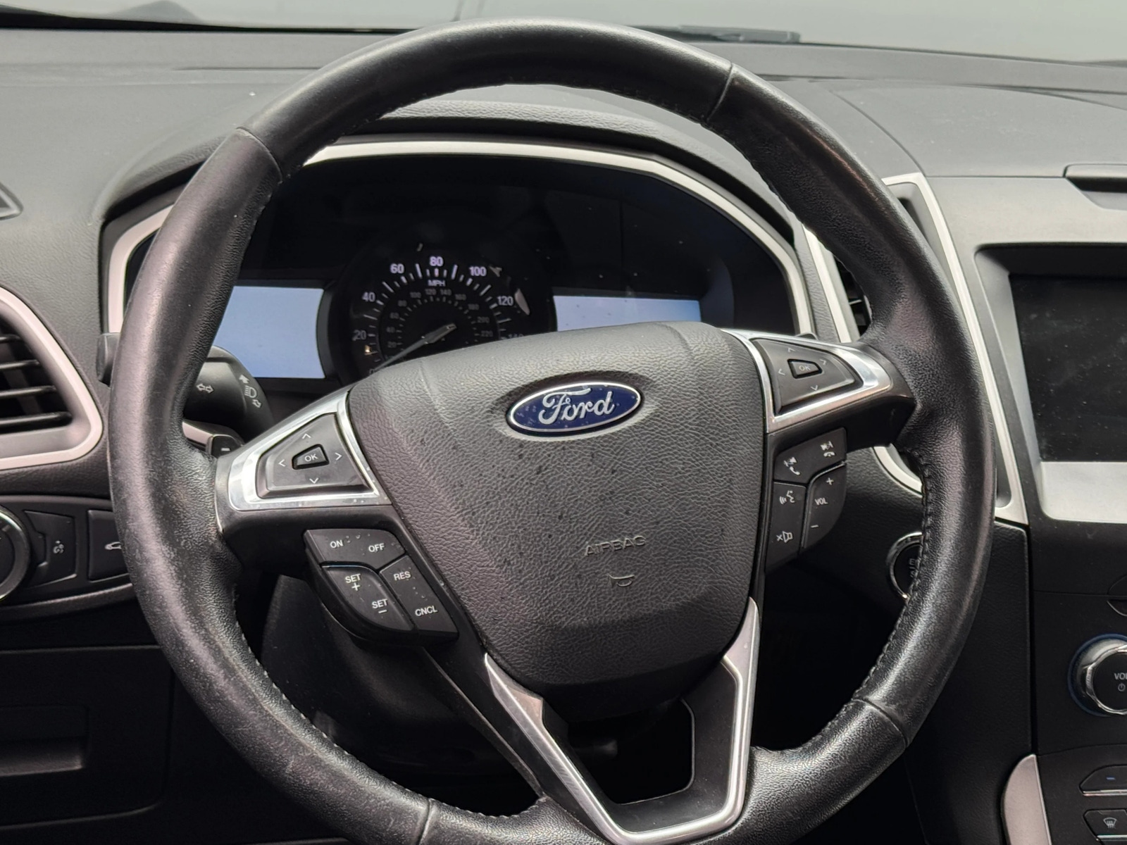 Thumbnail: 2016 Ford Edge - 4