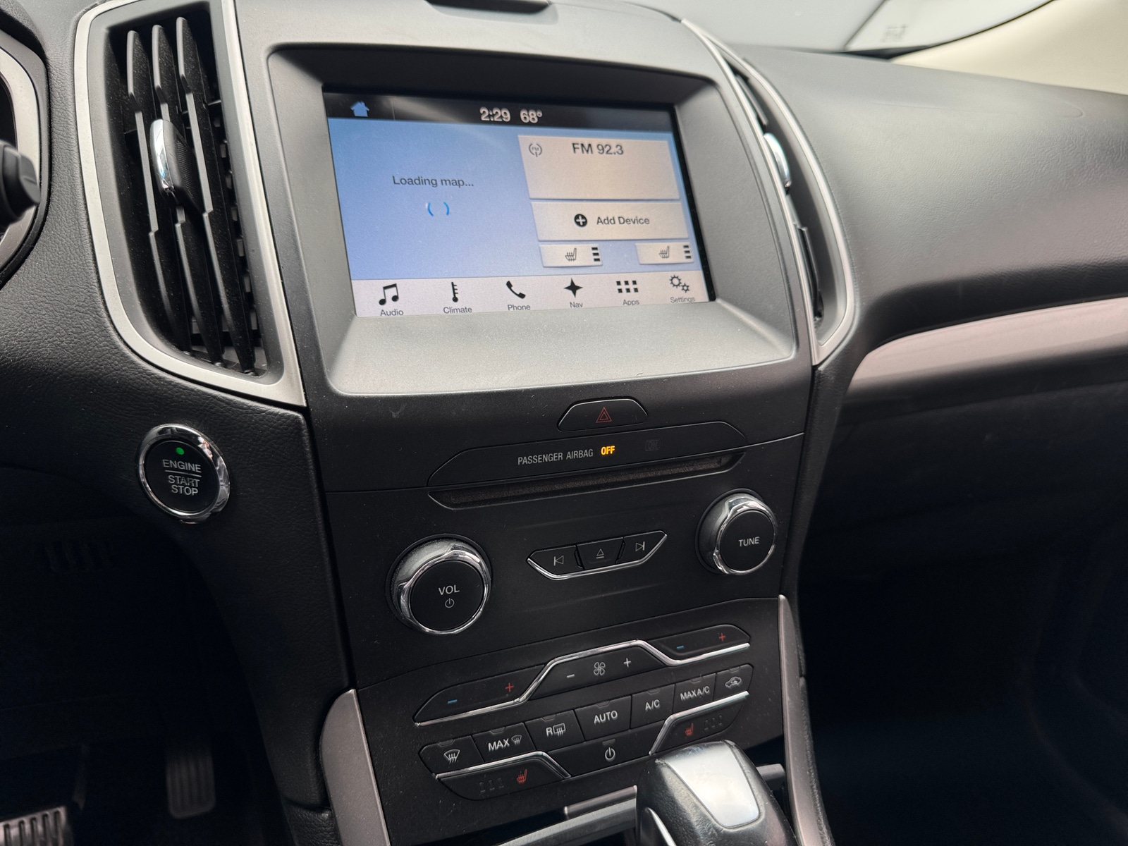 Thumbnail: 2016 Ford Edge - 3