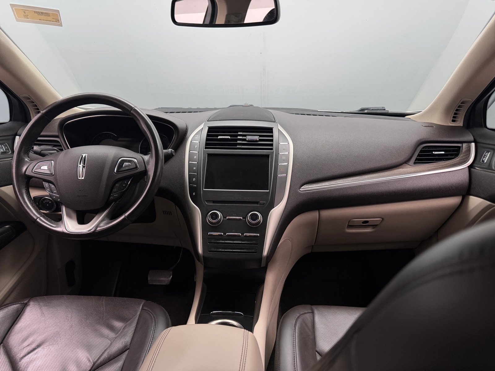 Thumbnail: 2017 Lincoln MKC - 2