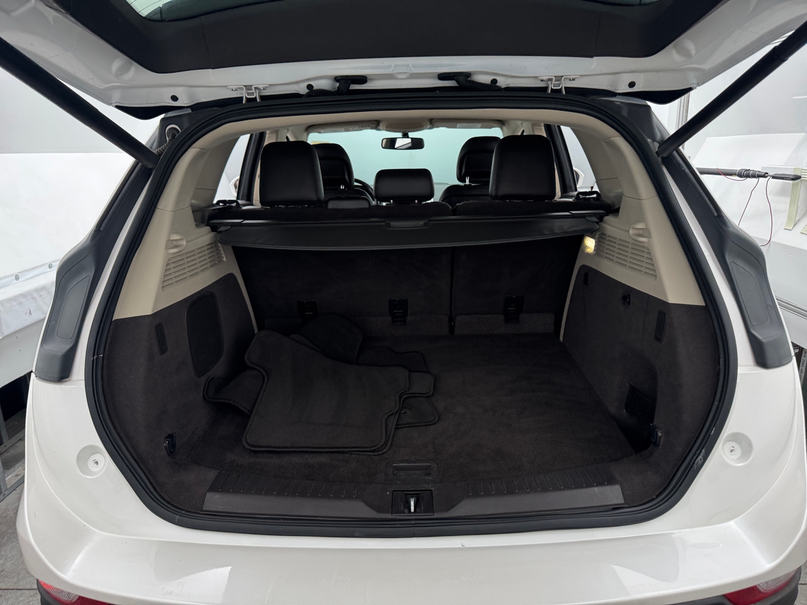 Thumbnail: 2017 Lincoln MKC - 6