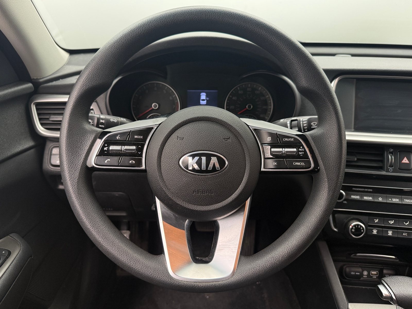 Thumbnail: 2020 Kia Optima - 5