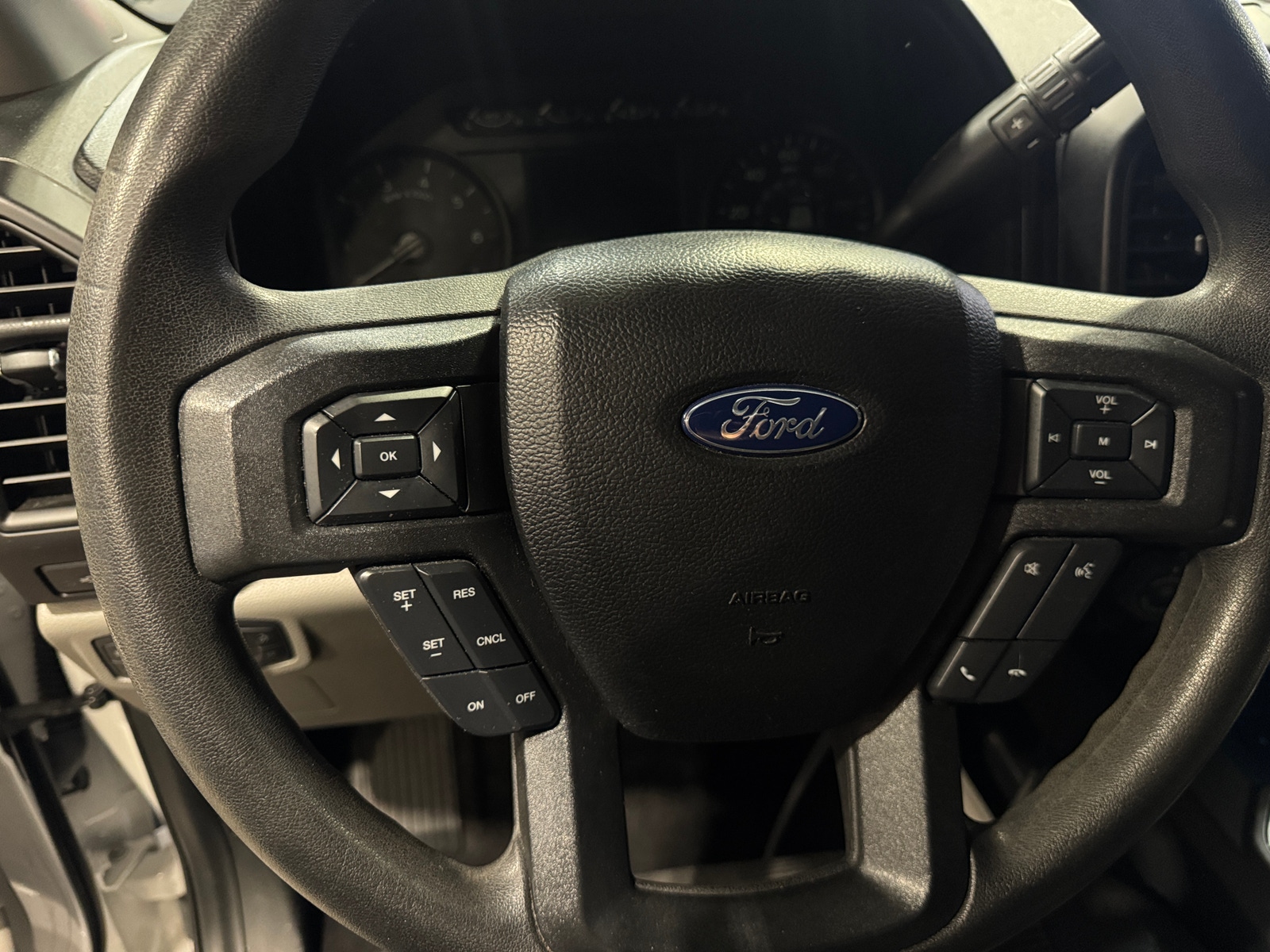 Thumbnail: 2020 Ford Econoline - 5