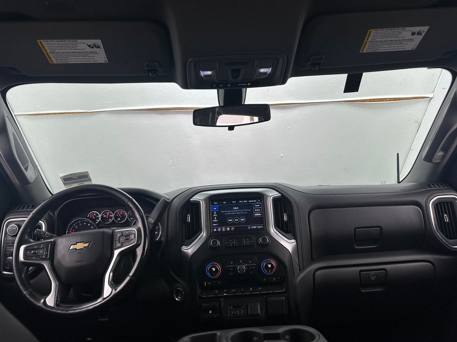 Thumbnail: 2020 Chevrolet Silverado 1500 - 3