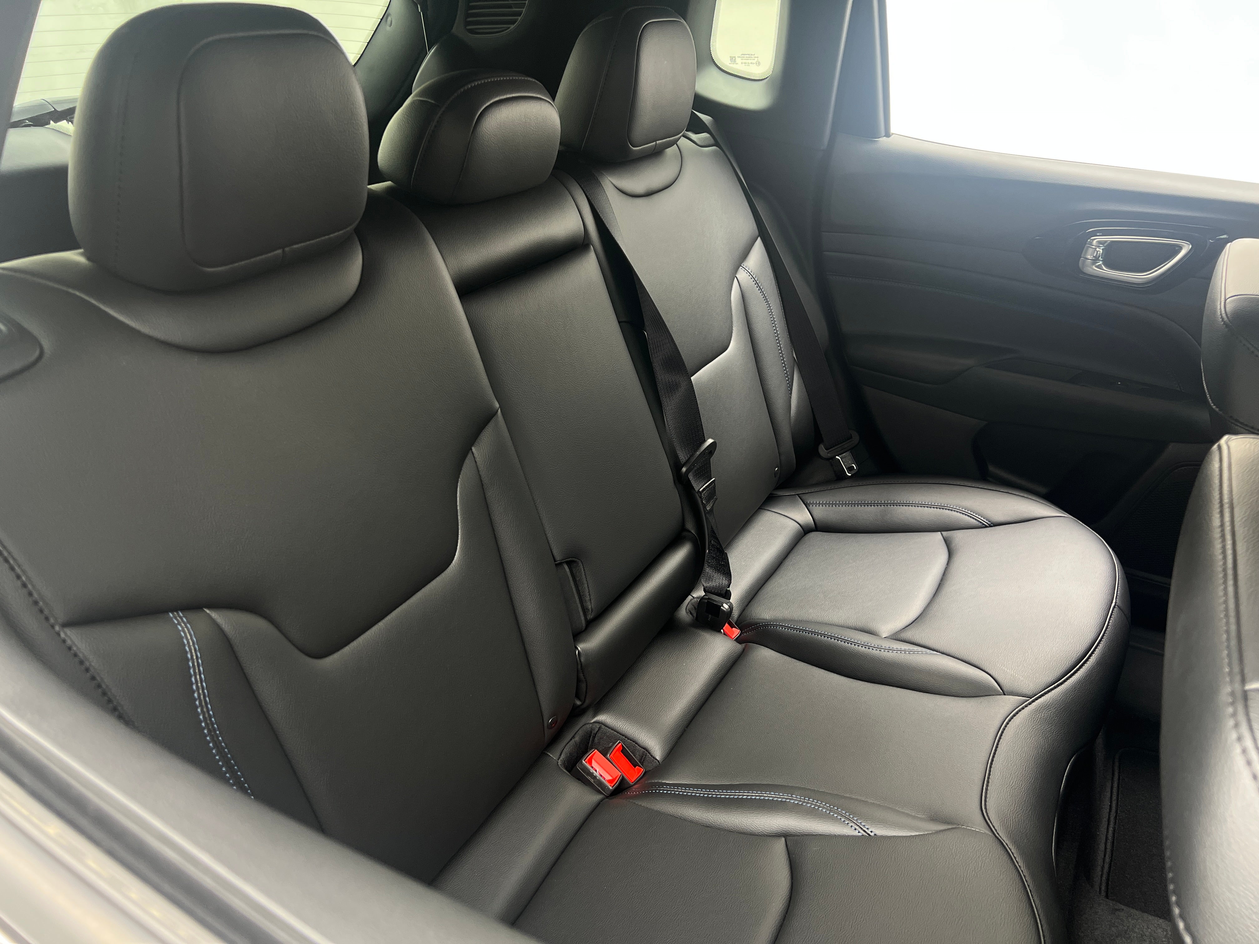 2026 Jeep Compass Limited Altitude 4X4's photo