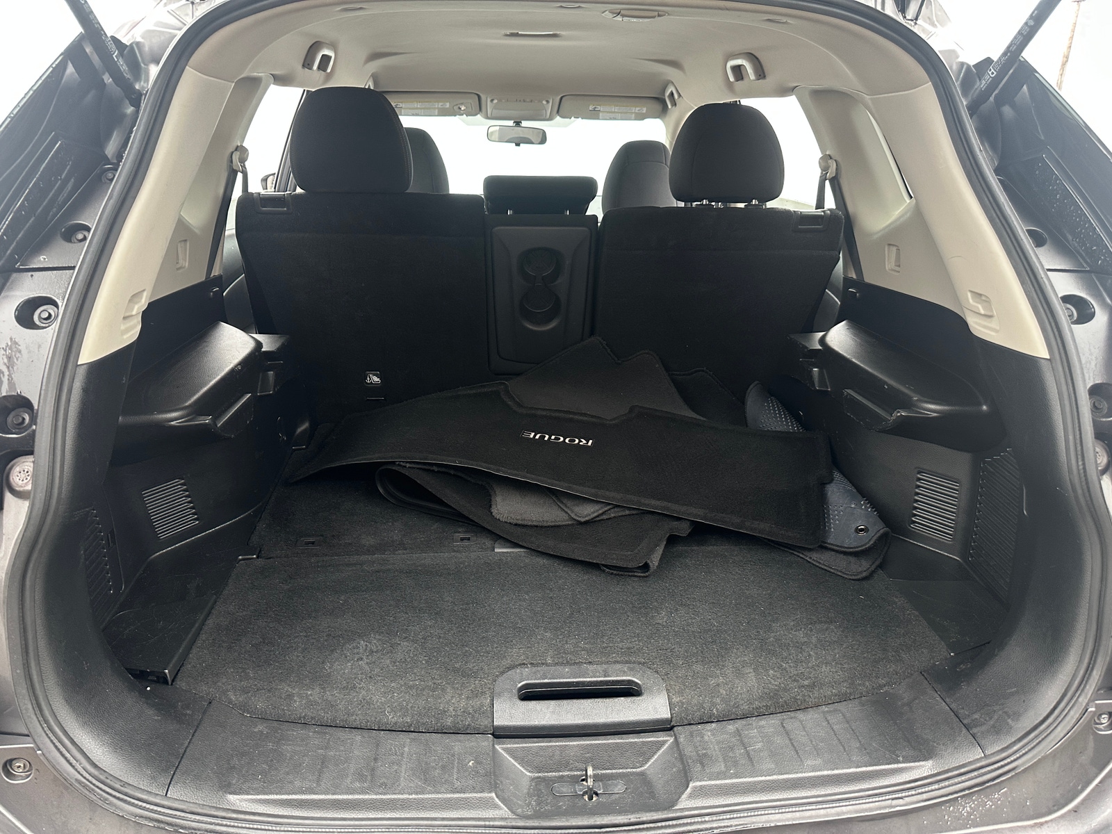 Thumbnail: 2017 Nissan Rogue - 7
