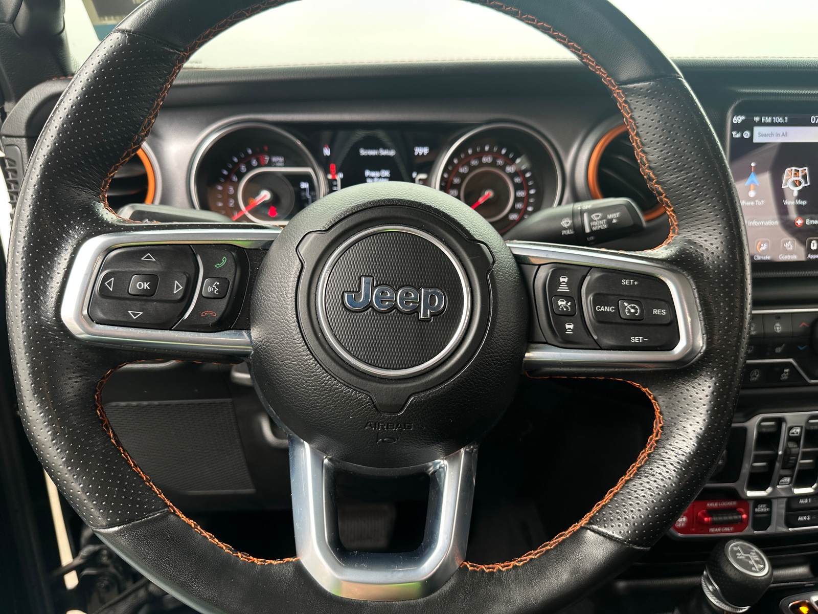 Thumbnail: 2021 Jeep Gladiator - 4