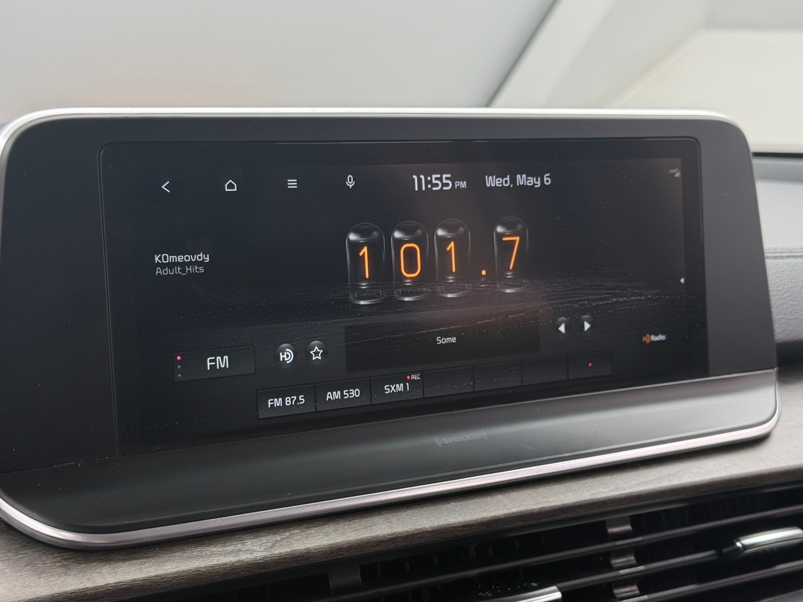Thumbnail: 2021 Kia Telluride - 3