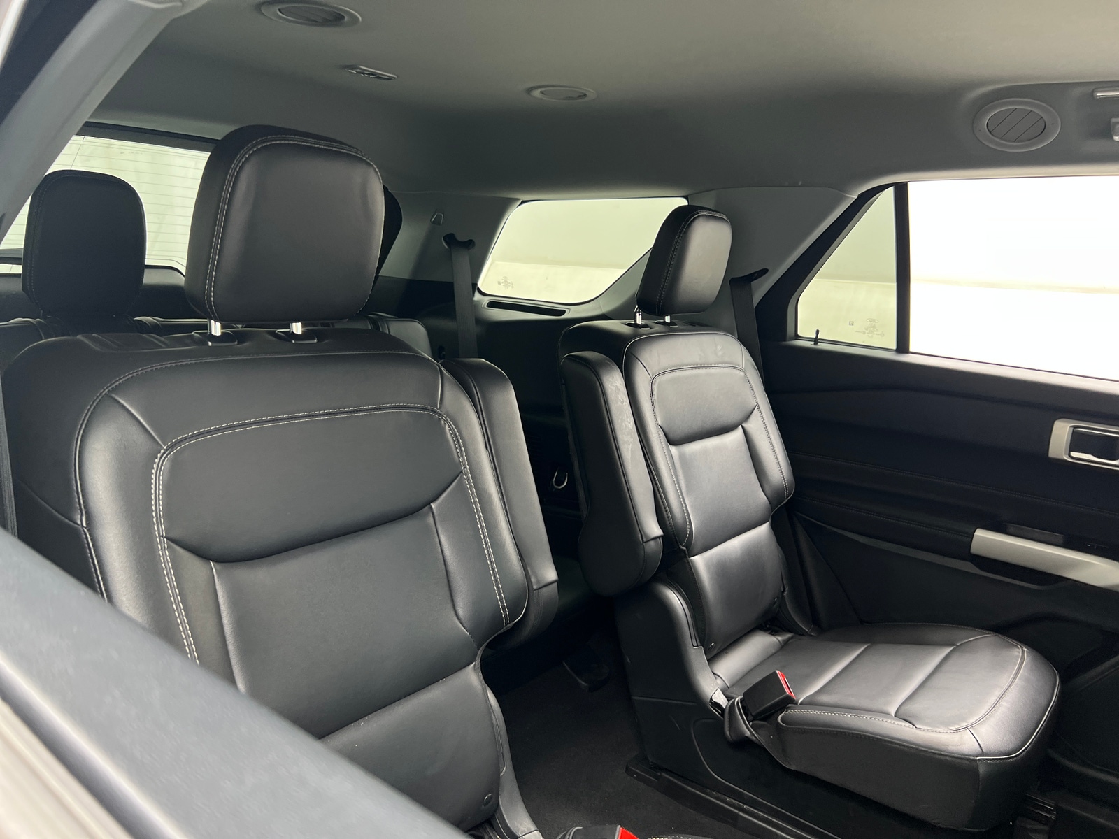 Thumbnail: 2023 Ford Explorer - 5