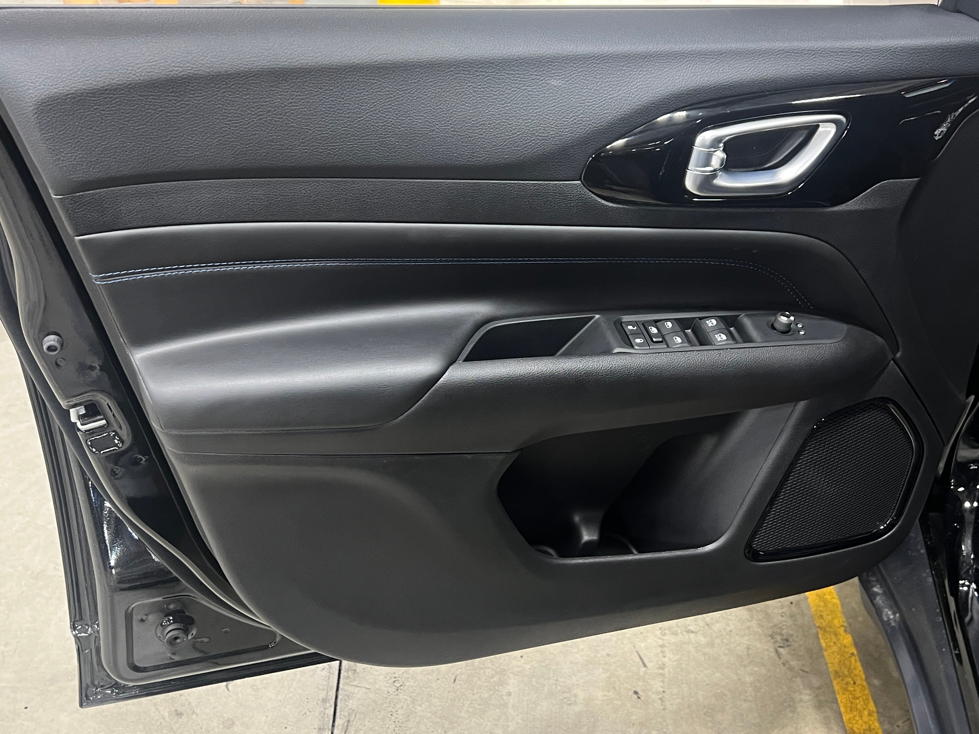 2026 Jeep Compass Altitude - Photo 2