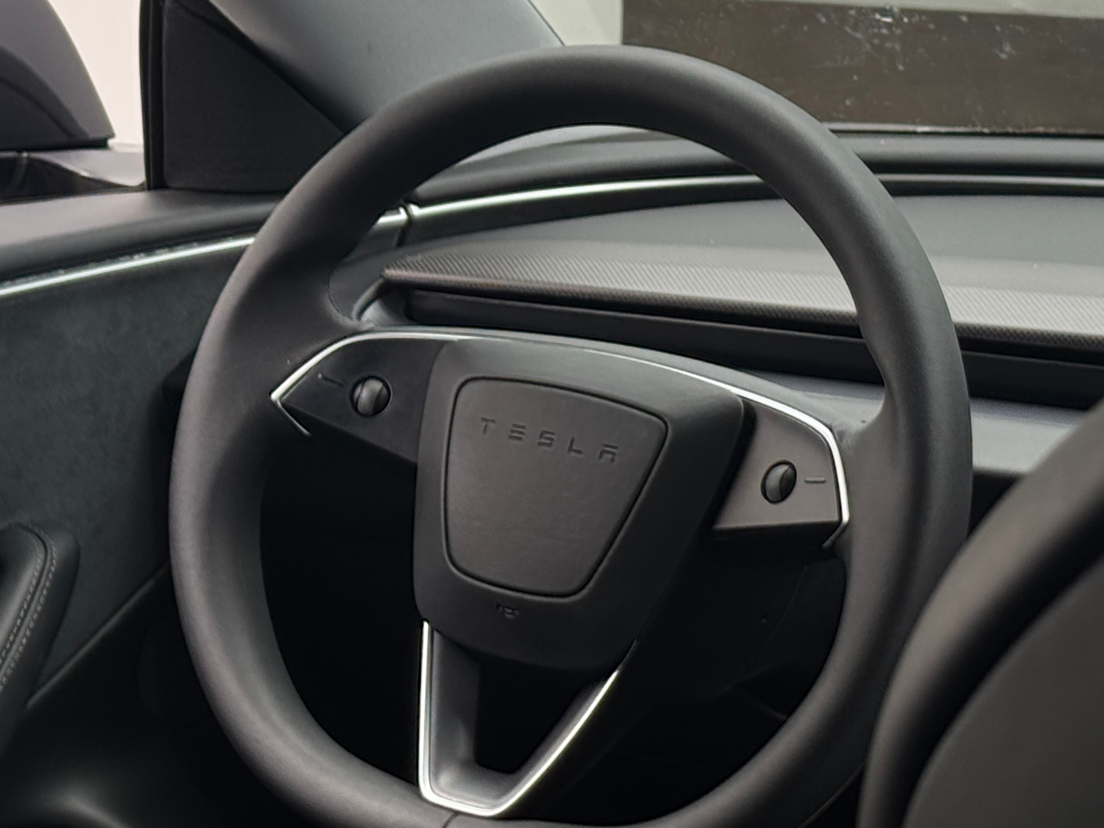 Thumbnail: 2024 Tesla Model 3 - 4