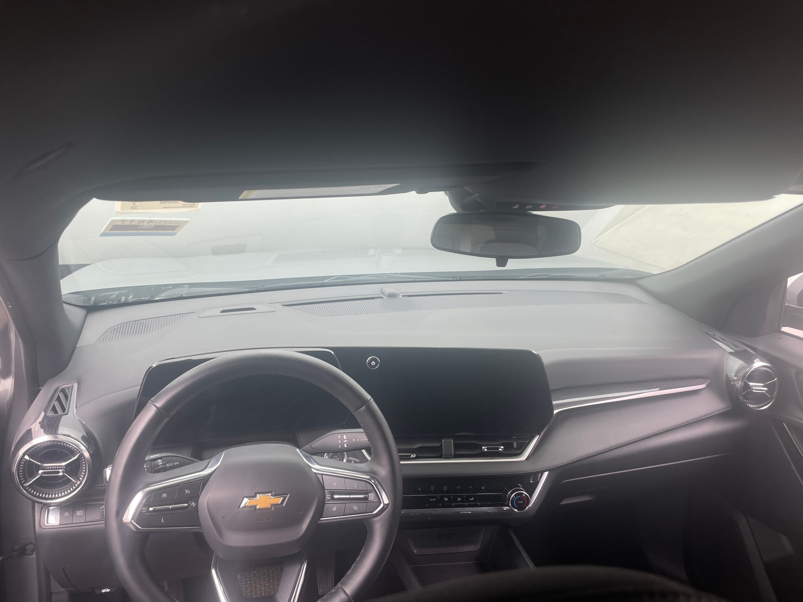 Thumbnail: 2025 Chevrolet Equinox - 3