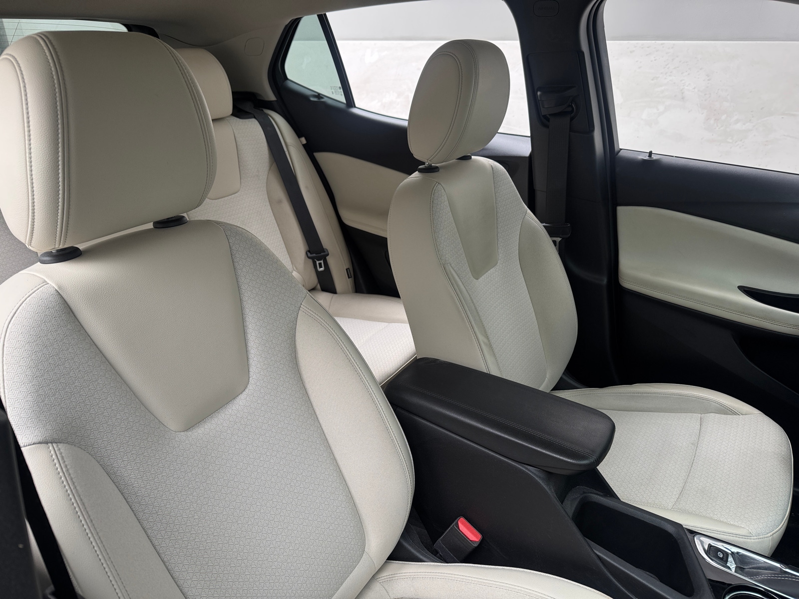 Thumbnail: 2024 Buick Encore GX - 2