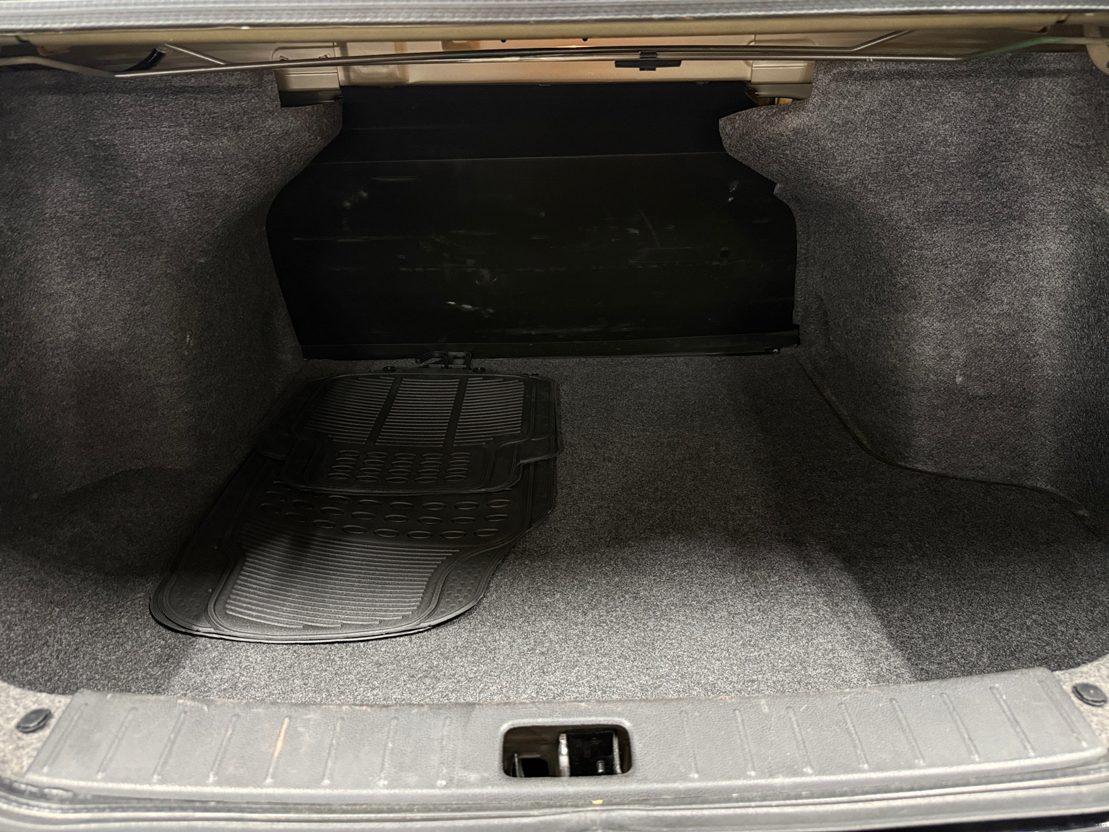 Thumbnail: 2019 Nissan Versa - 7