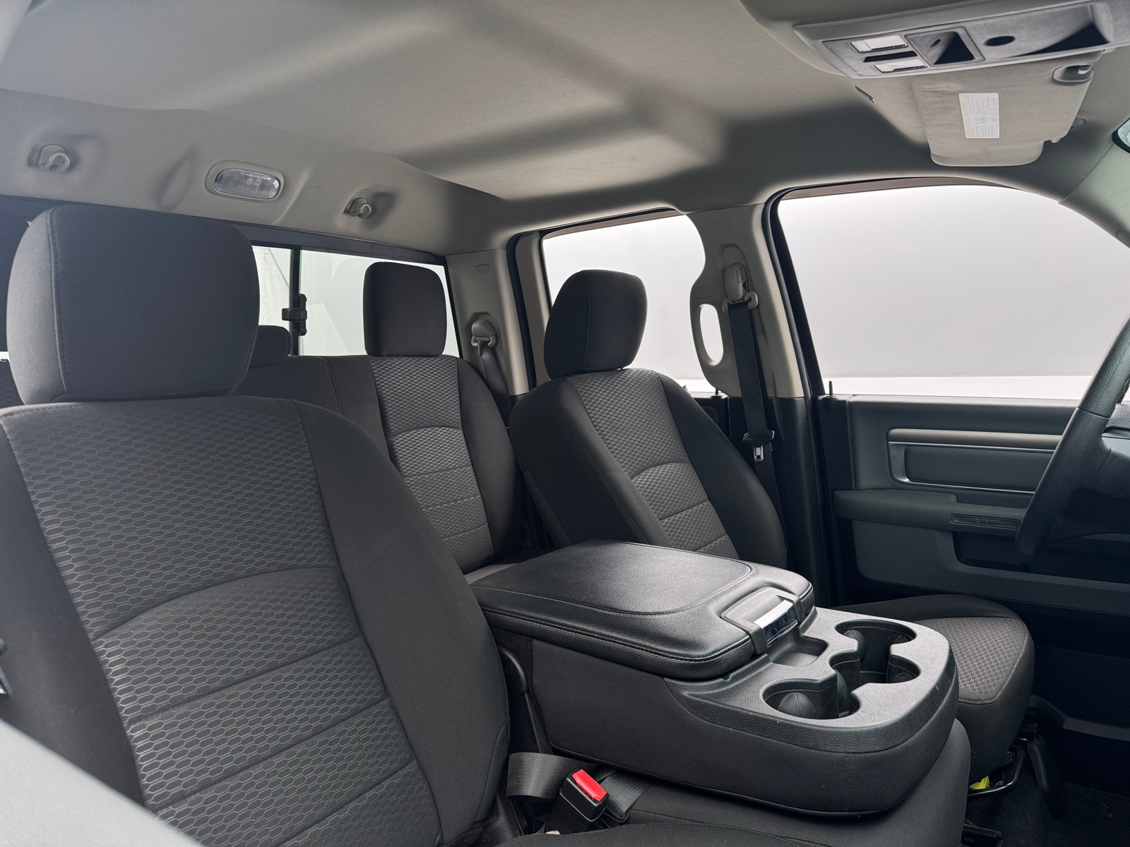 Thumbnail: 2019 RAM 1500 Classic - 2