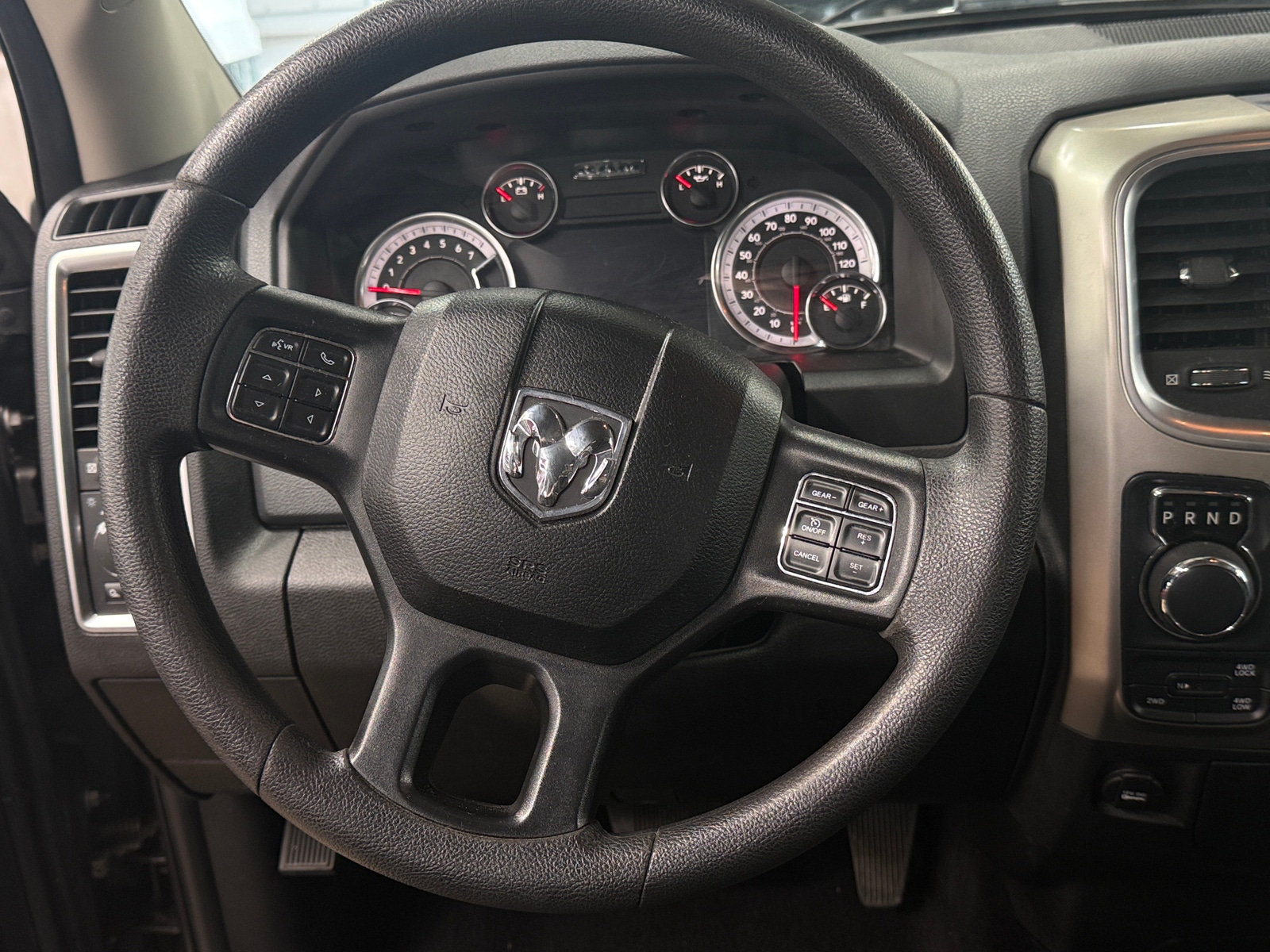 Thumbnail: 2019 RAM 1500 Classic - 5