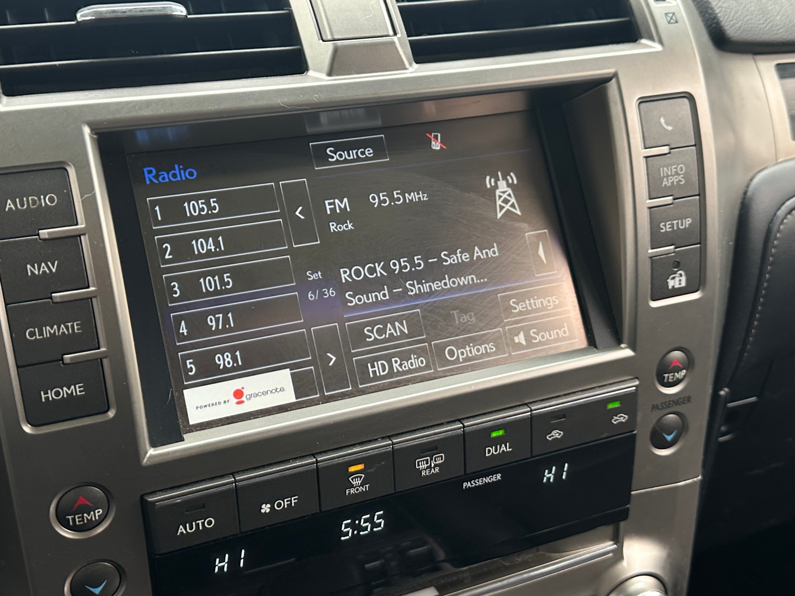 Thumbnail: 2018 Lexus GX - 3