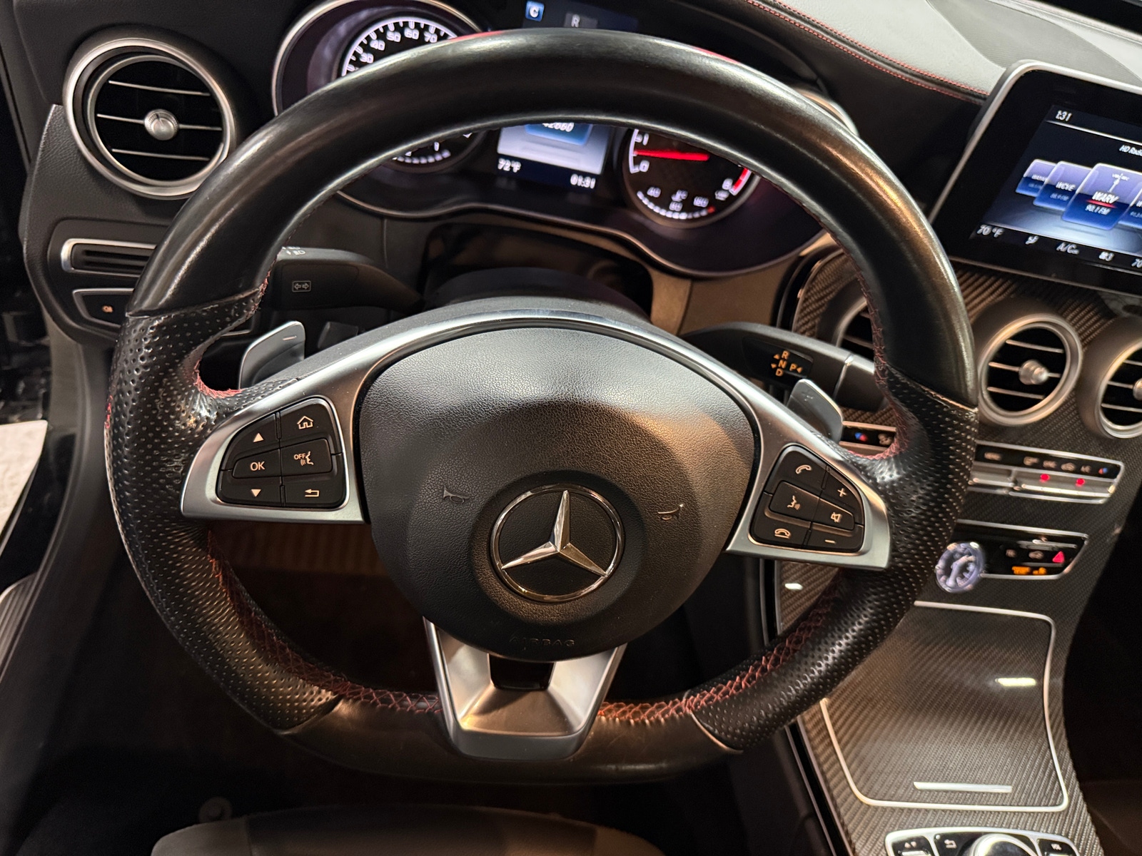 Thumbnail: 2016 Mercedes-Benz C-Class - 4