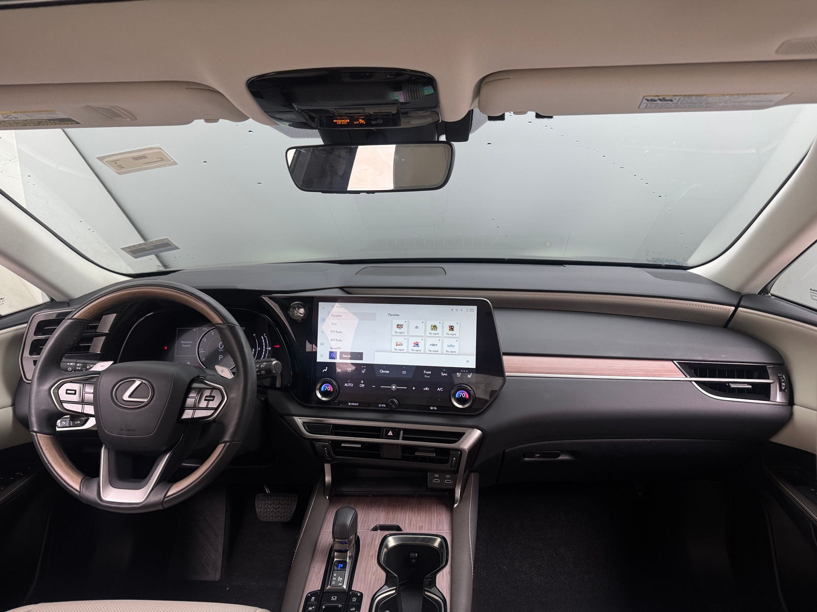 Thumbnail: 2024 Lexus RX - 3
