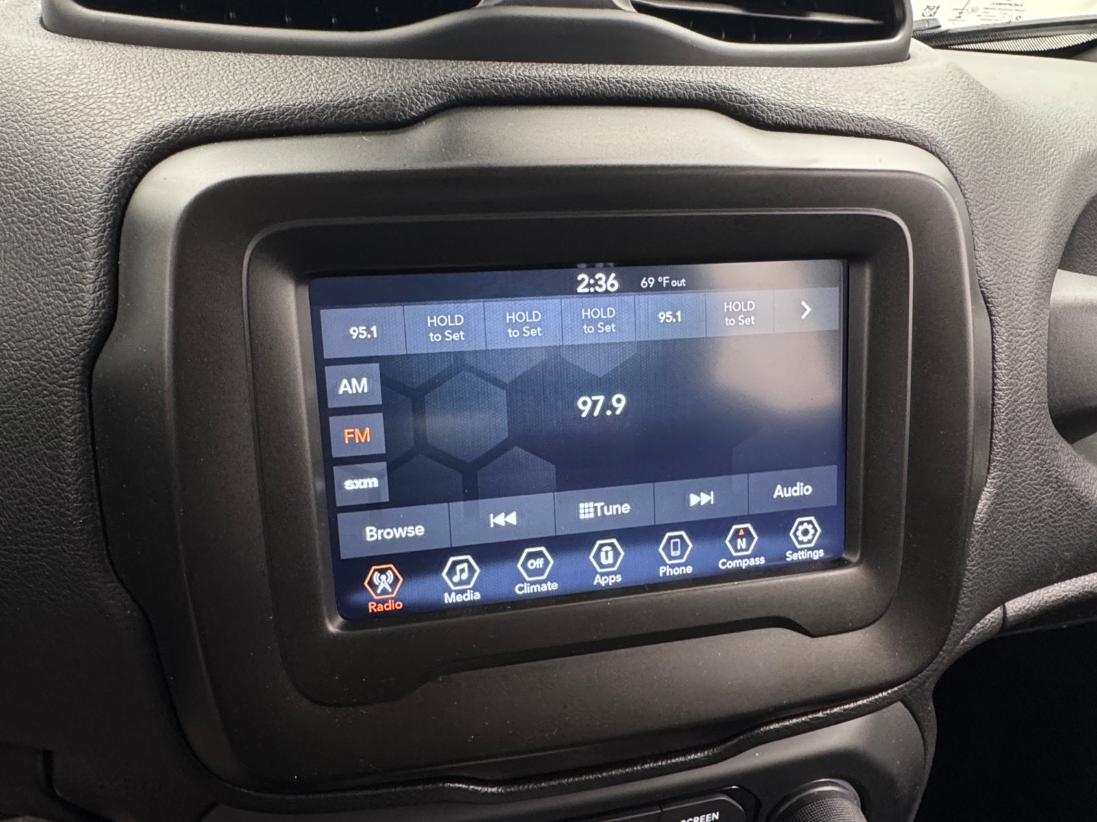 Thumbnail: 2021 Jeep Renegade - 4